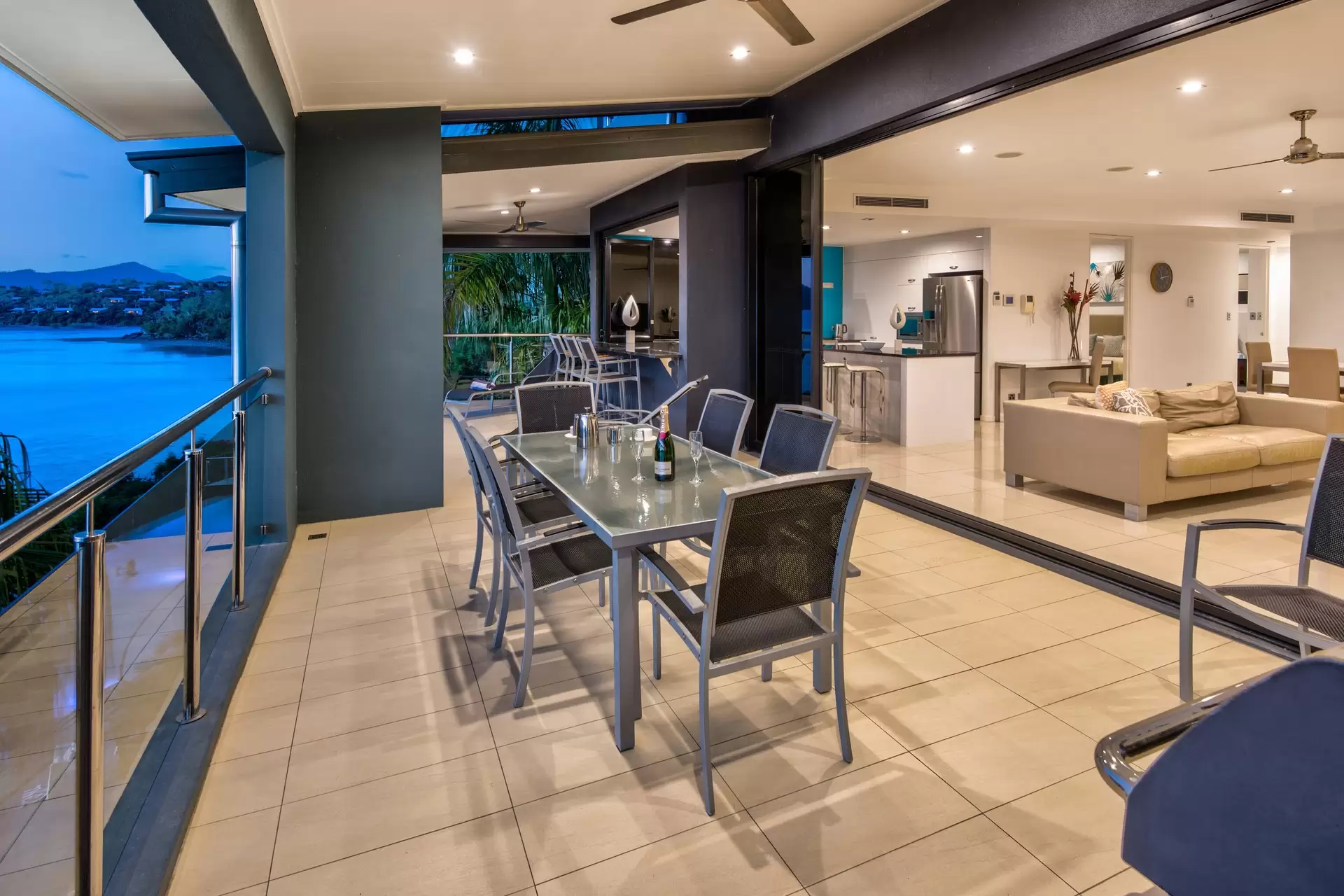 Edge 6/5 Acacia Drive, Hamilton Island Sold by  - image 1