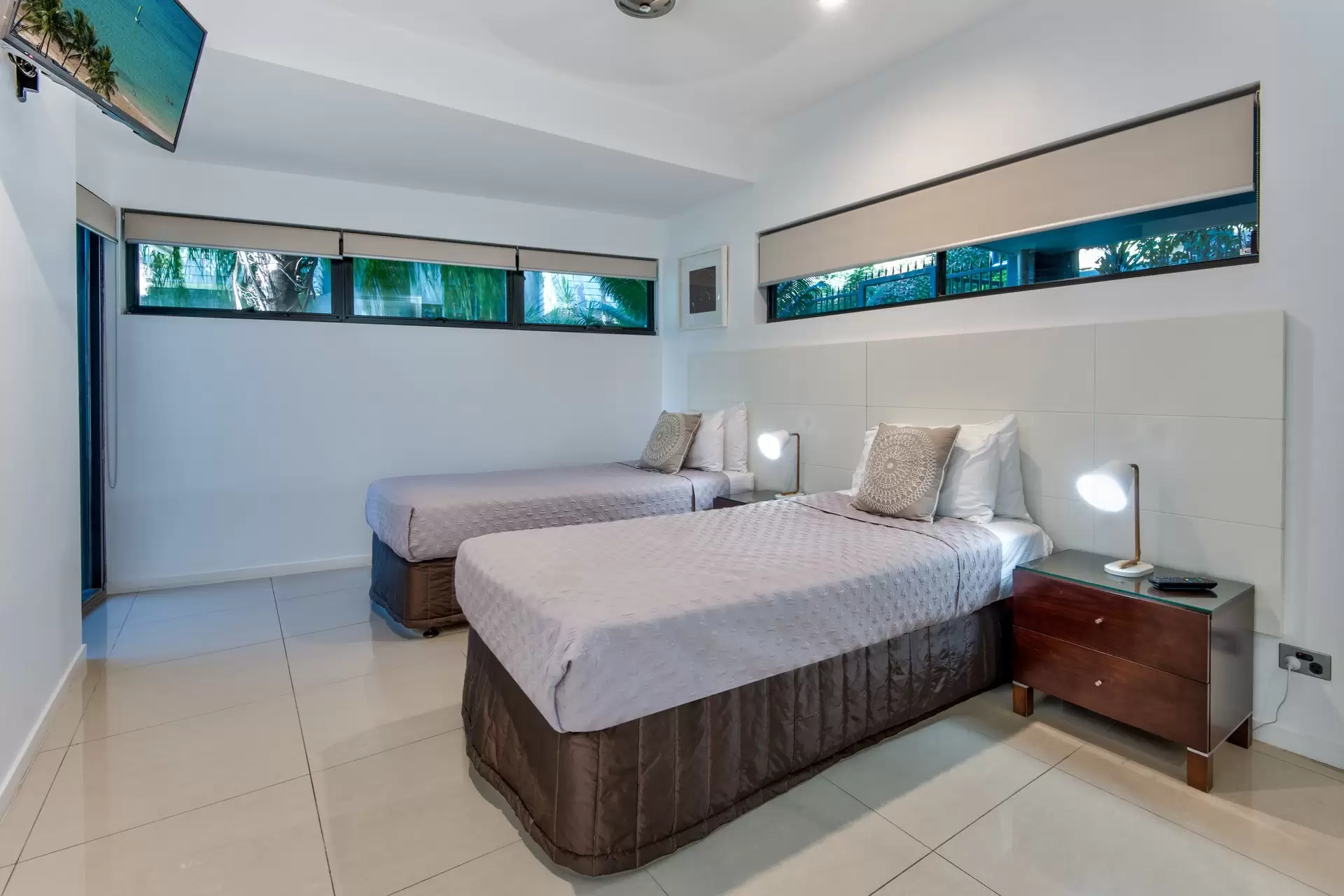 Edge 6/5 Acacia Drive, Hamilton Island Sold by Queensland Sotheby's International Realty - image 1