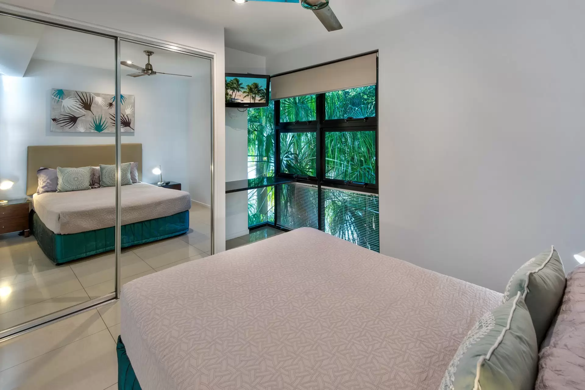 Edge 6/5 Acacia Drive, Hamilton Island Sold by Queensland Sotheby's International Realty - image 1