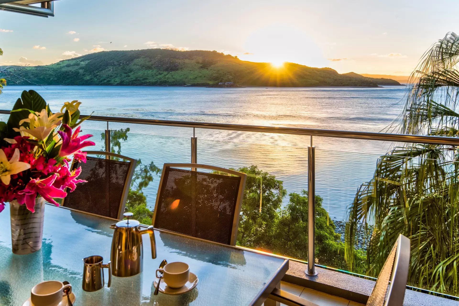 Edge 6/5 Acacia Drive, Hamilton Island Sold by  - image 1