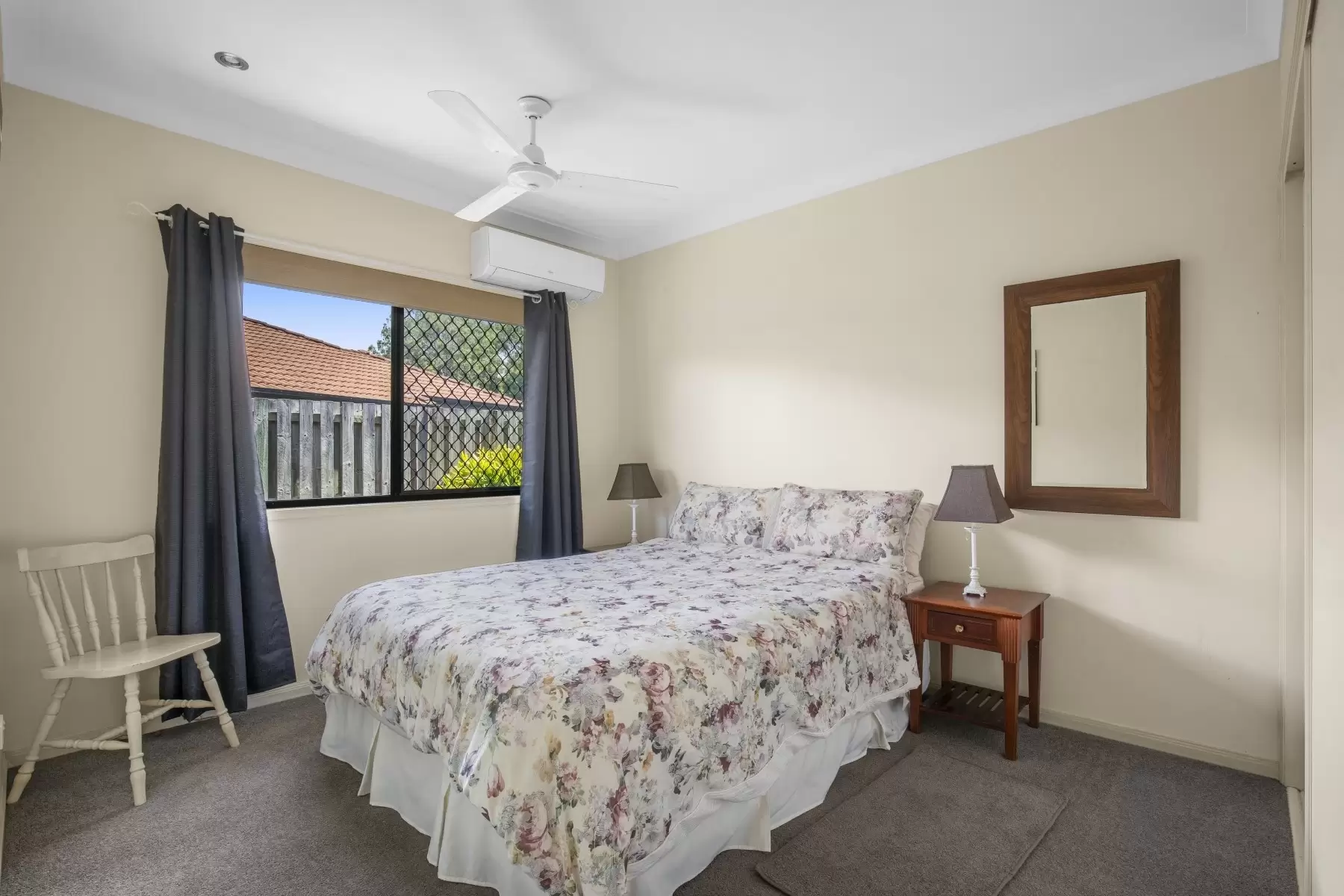 5 Greenbank Circuit, Carrara Sold by  - image 1