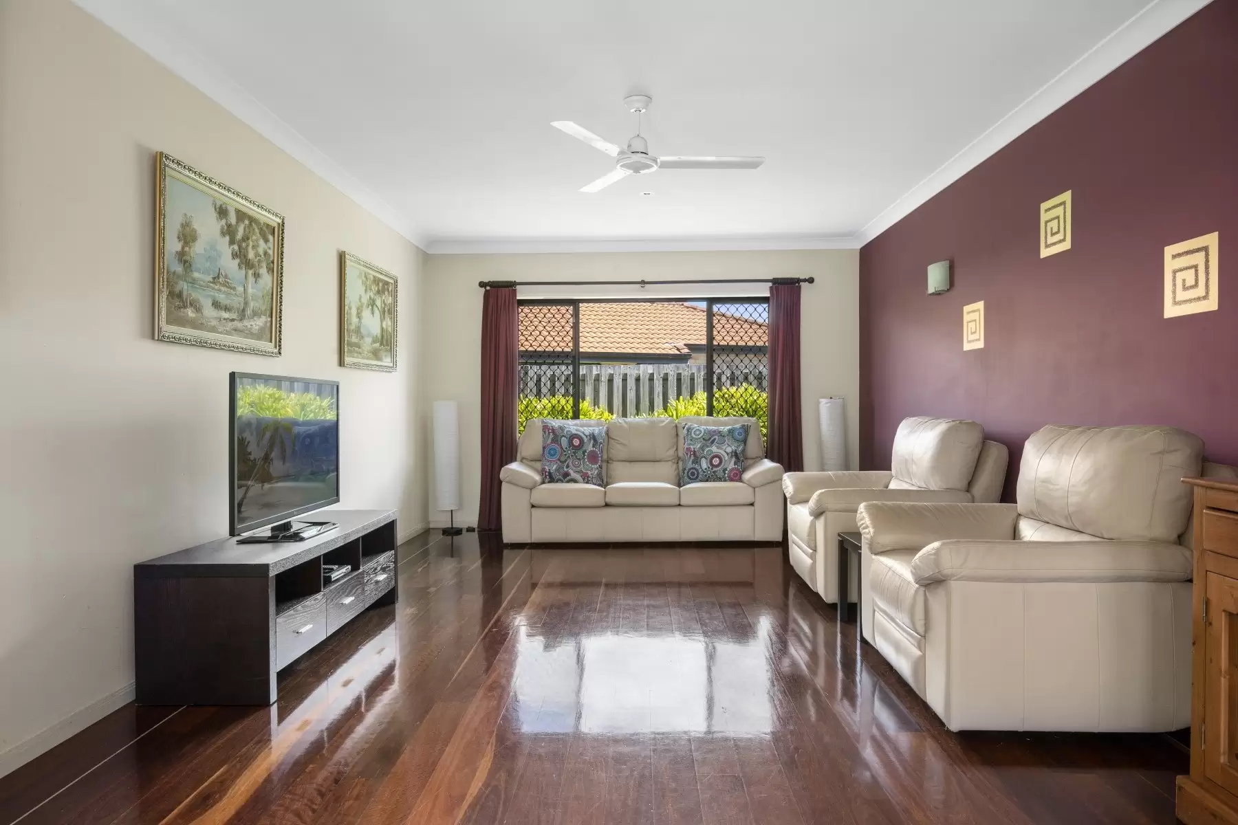 5 Greenbank Circuit, Carrara Sold by Queensland Sotheby's International Realty - image 1