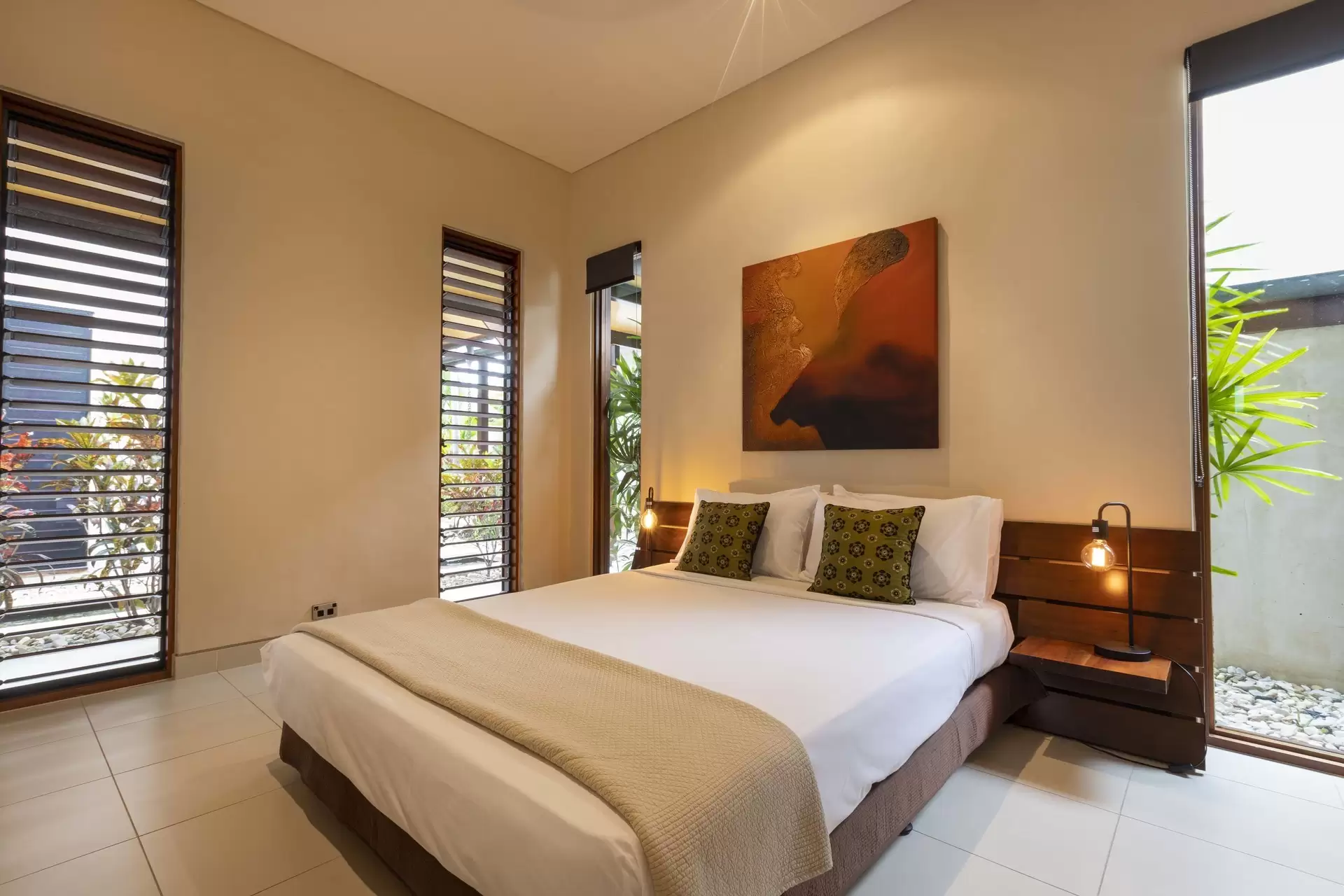 16 Bale Drive, Port Douglas Sold by Queensland Sotheby's International Realty - image 1