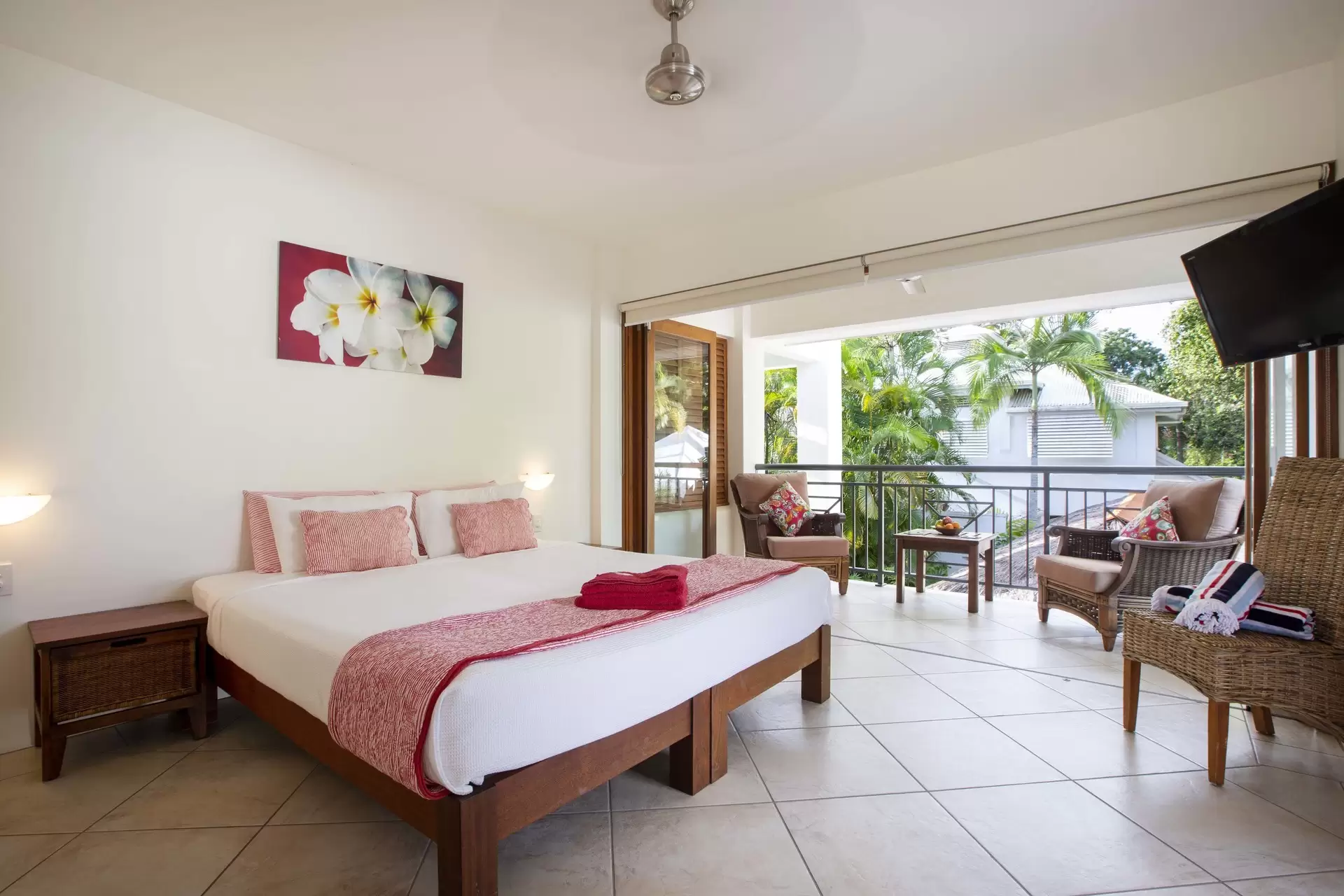 3/13 Andrews Close, Port Douglas Sold by  - image 1