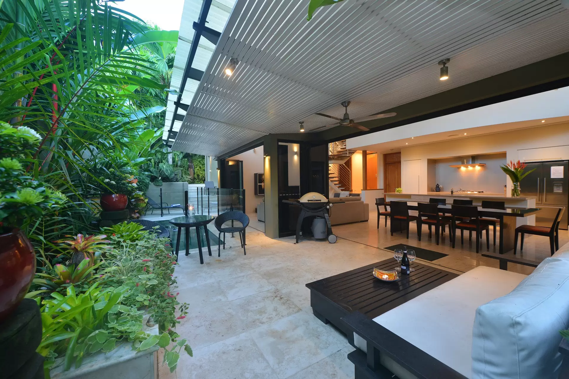 1/29 Murphy Street, Port Douglas Sold by Queensland Sotheby's International Realty - image 1