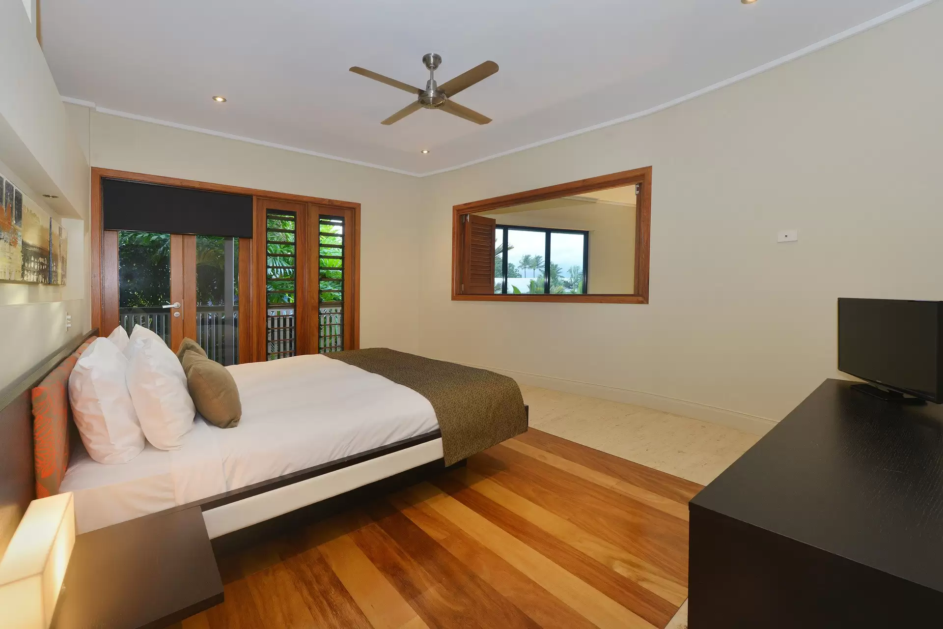 1/29 Murphy Street, Port Douglas Sold by Queensland Sotheby's International Realty - image 1
