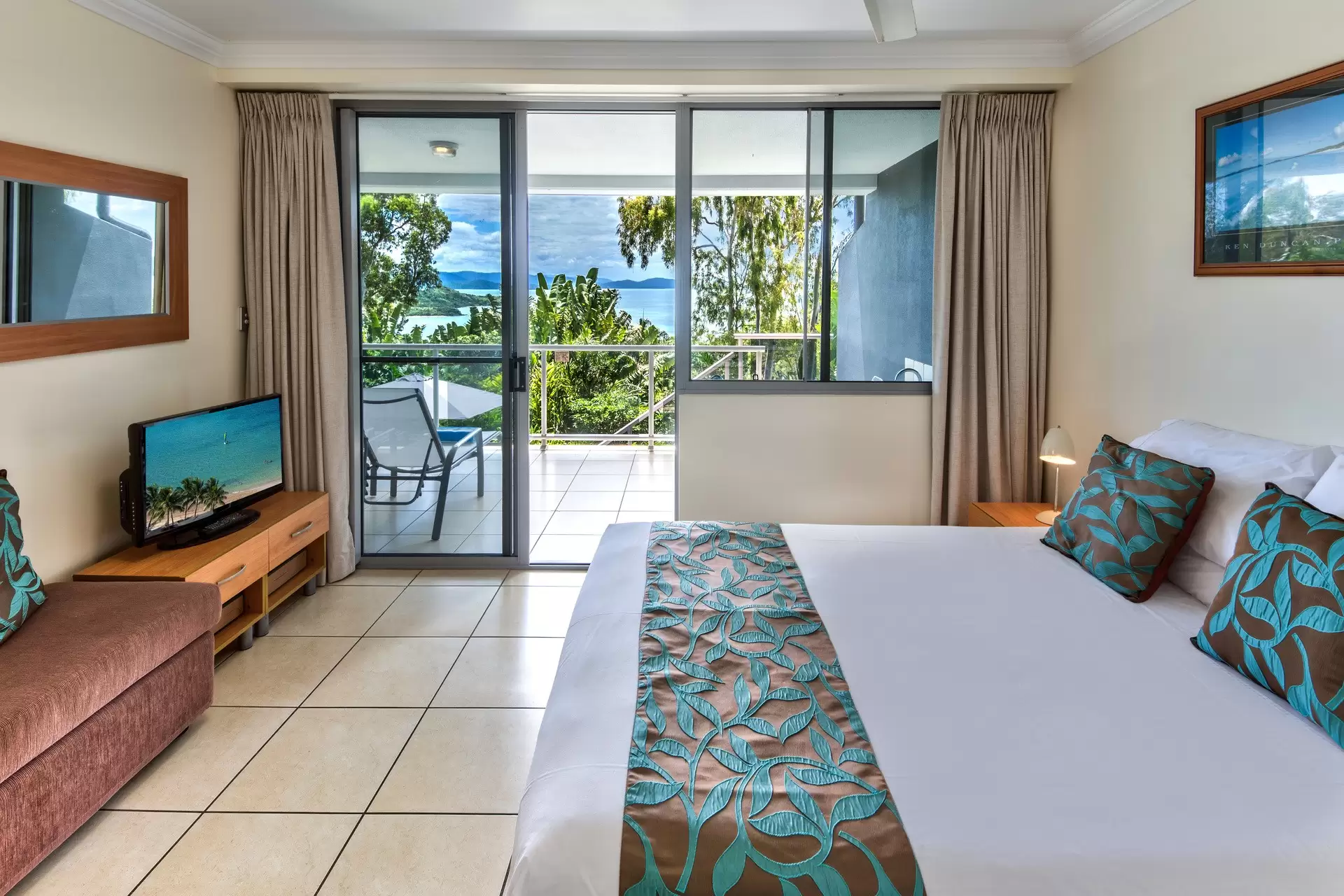Bluewater/13 Acacia Drive, Hamilton Island Sold by Queensland Sotheby's International Realty - image 1