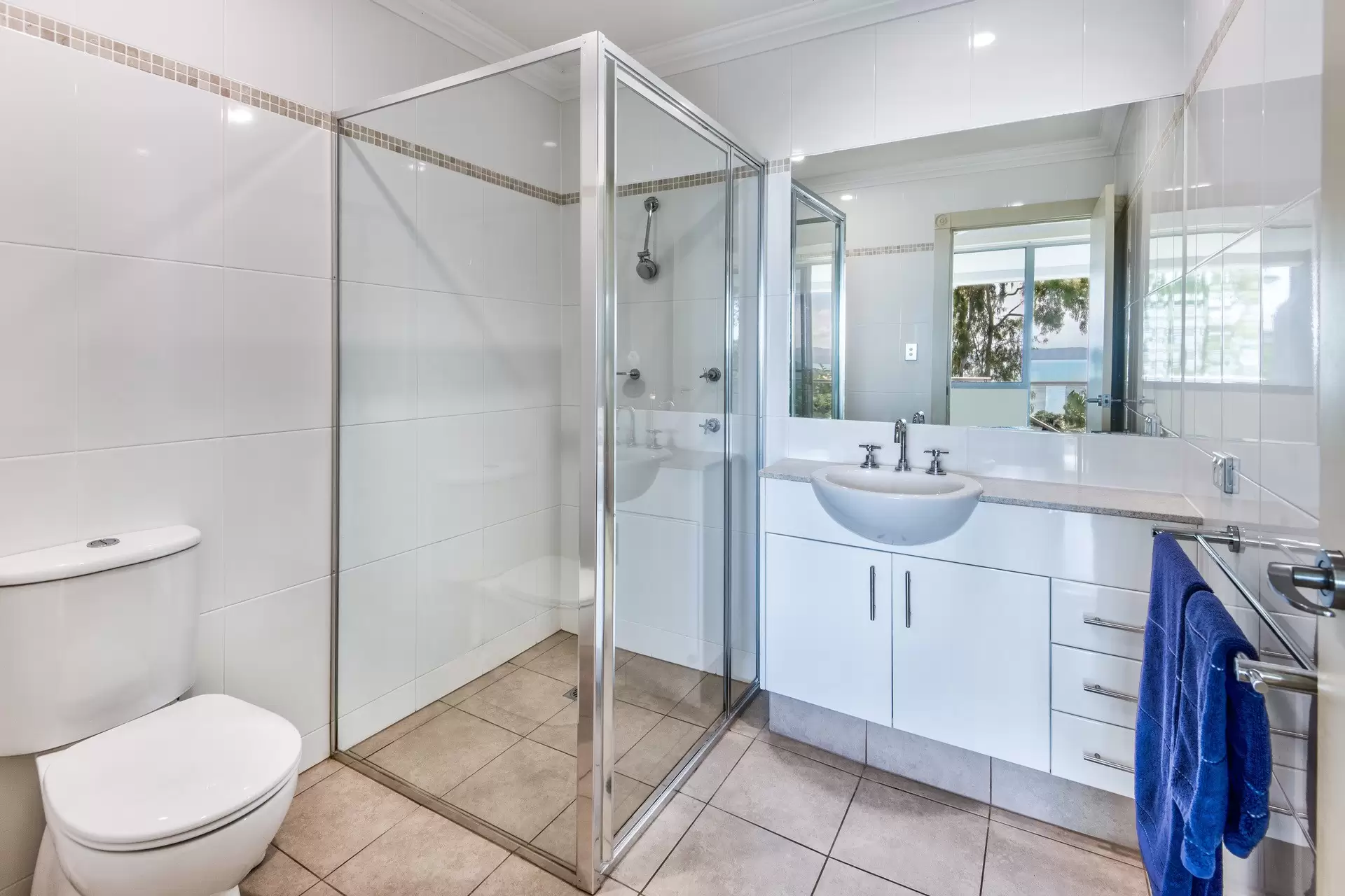 Bluewater/13 Acacia Drive, Hamilton Island Sold by Queensland Sotheby's International Realty - image 1