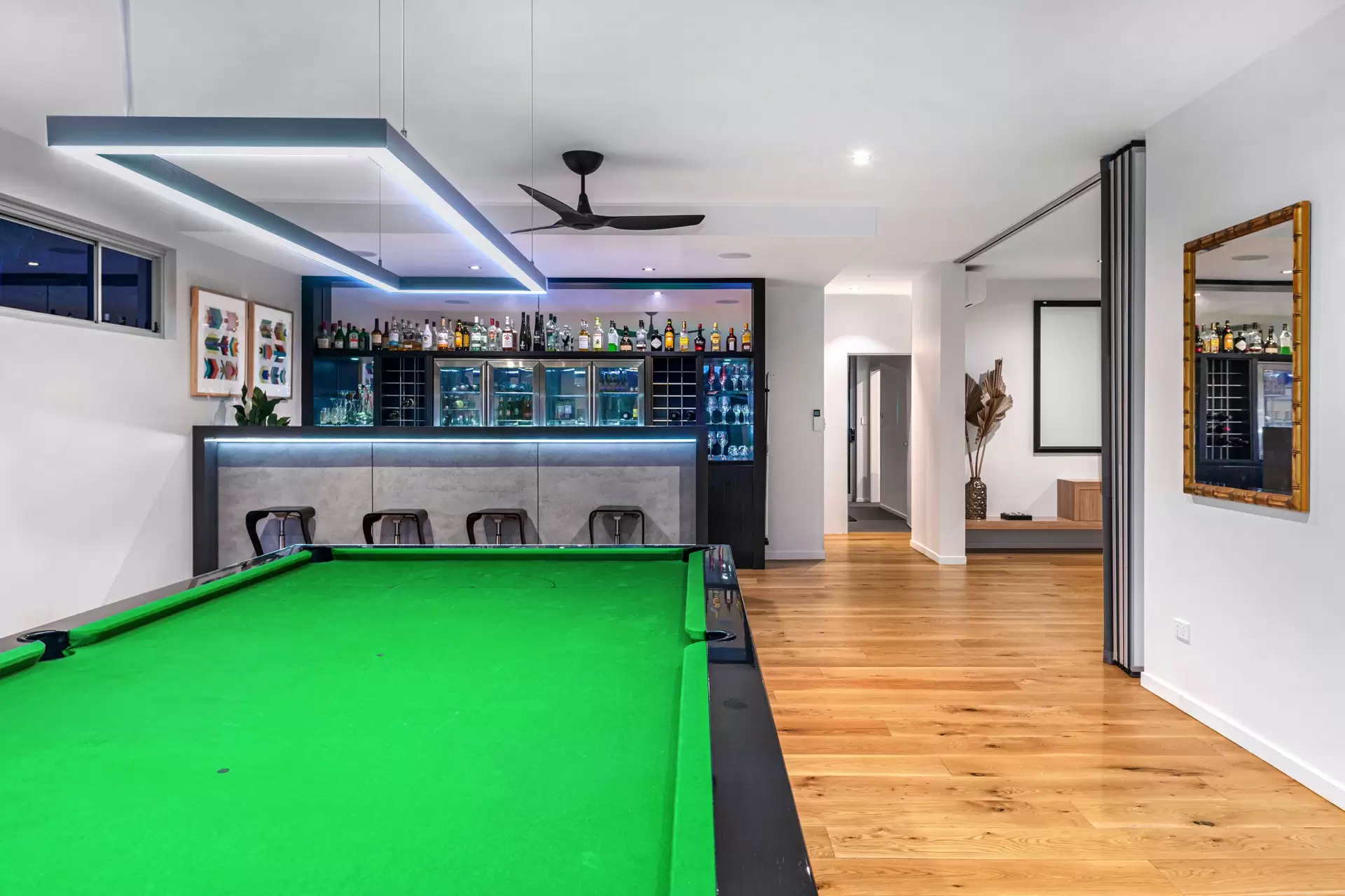 573 London Road, Chandler Sold by Queensland Sotheby's International Realty - image 1