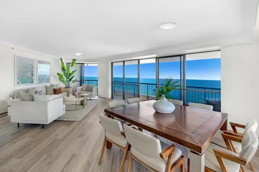 112/3554 Main Beach Parade, Main Beach Sold by 