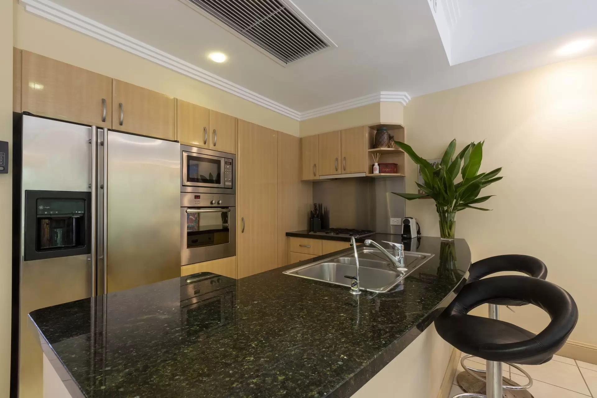 23/24-70 Nautilus Street, Port Douglas Sold by  - image 1
