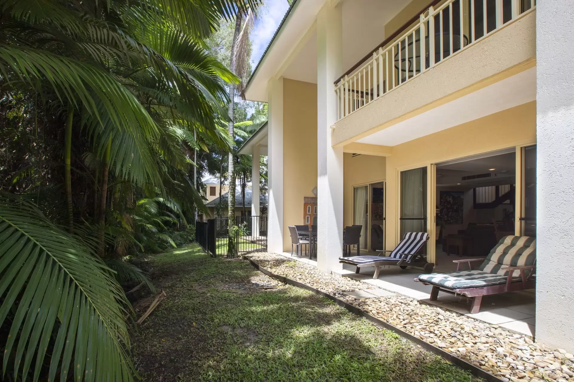 23/24-70 Nautilus Street, Port Douglas Sold by Queensland Sotheby's International Realty - image 1