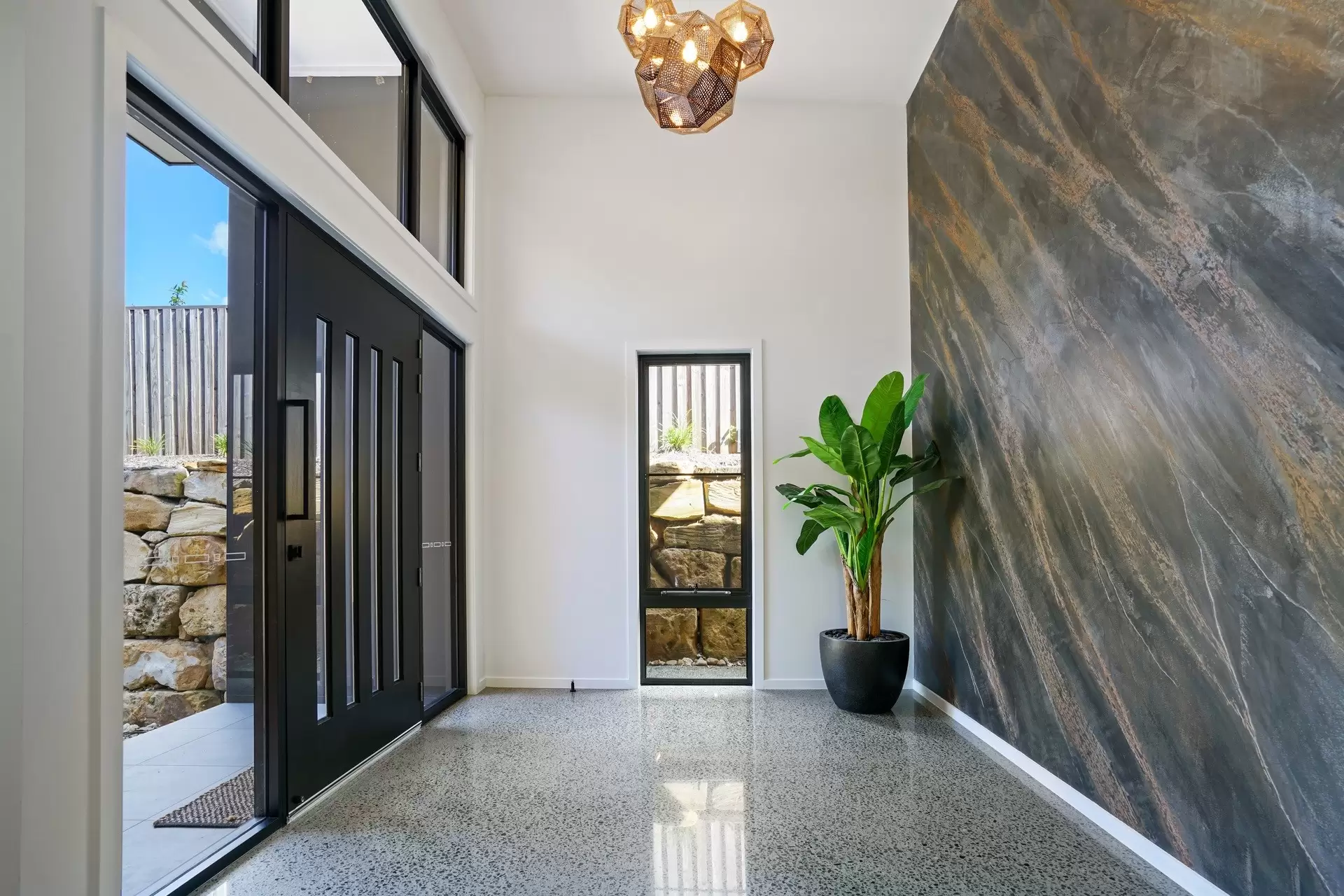 15 Mary Bale Drive, Tallebudgera Sold by Queensland Sotheby's International Realty - image 1