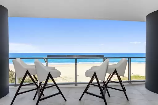 3 Northcliffe Terrace, Surfers Paradise Sold by 