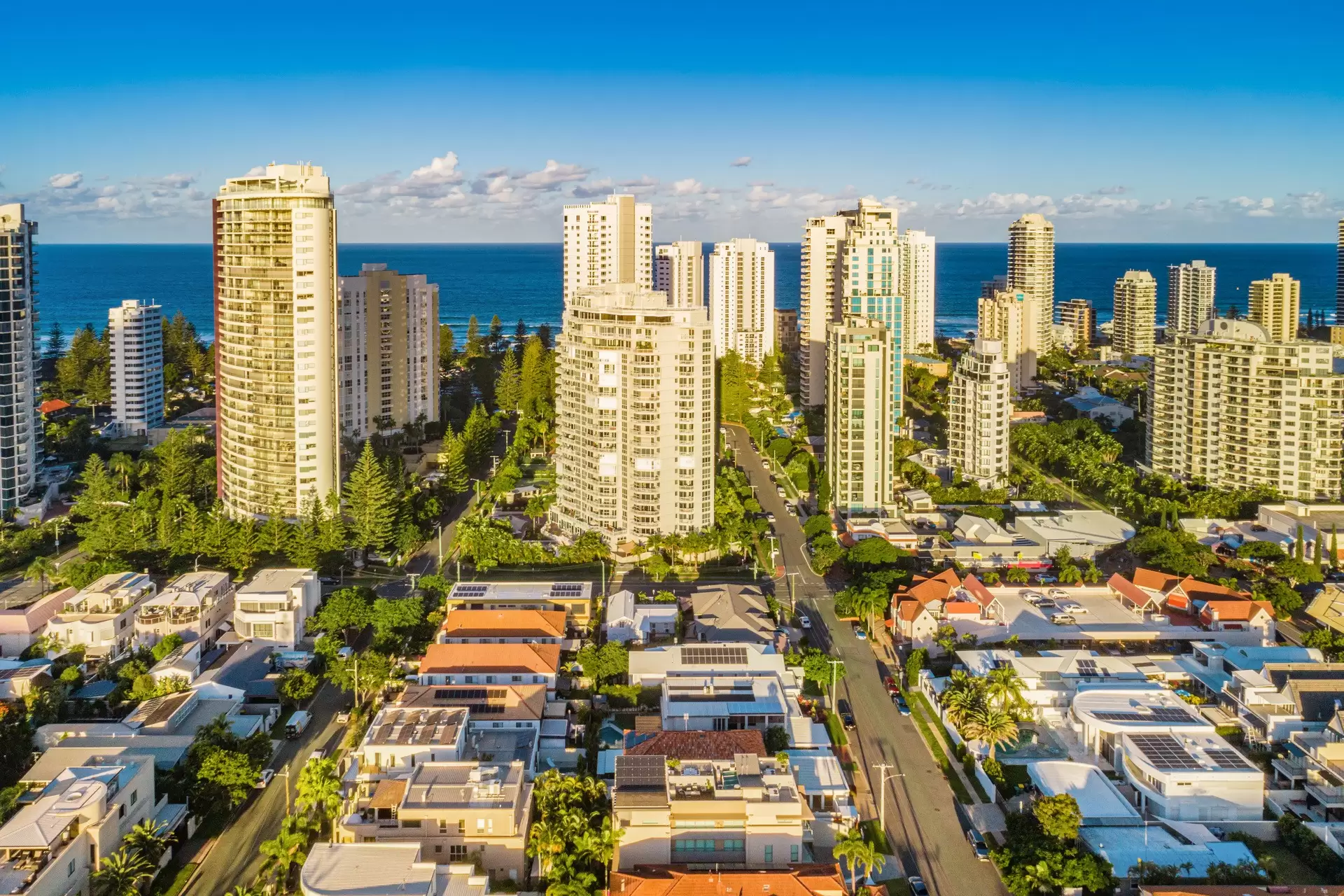 35B Hughes Avenue, Main Beach Sold by Queensland Sotheby's International Realty - image 1