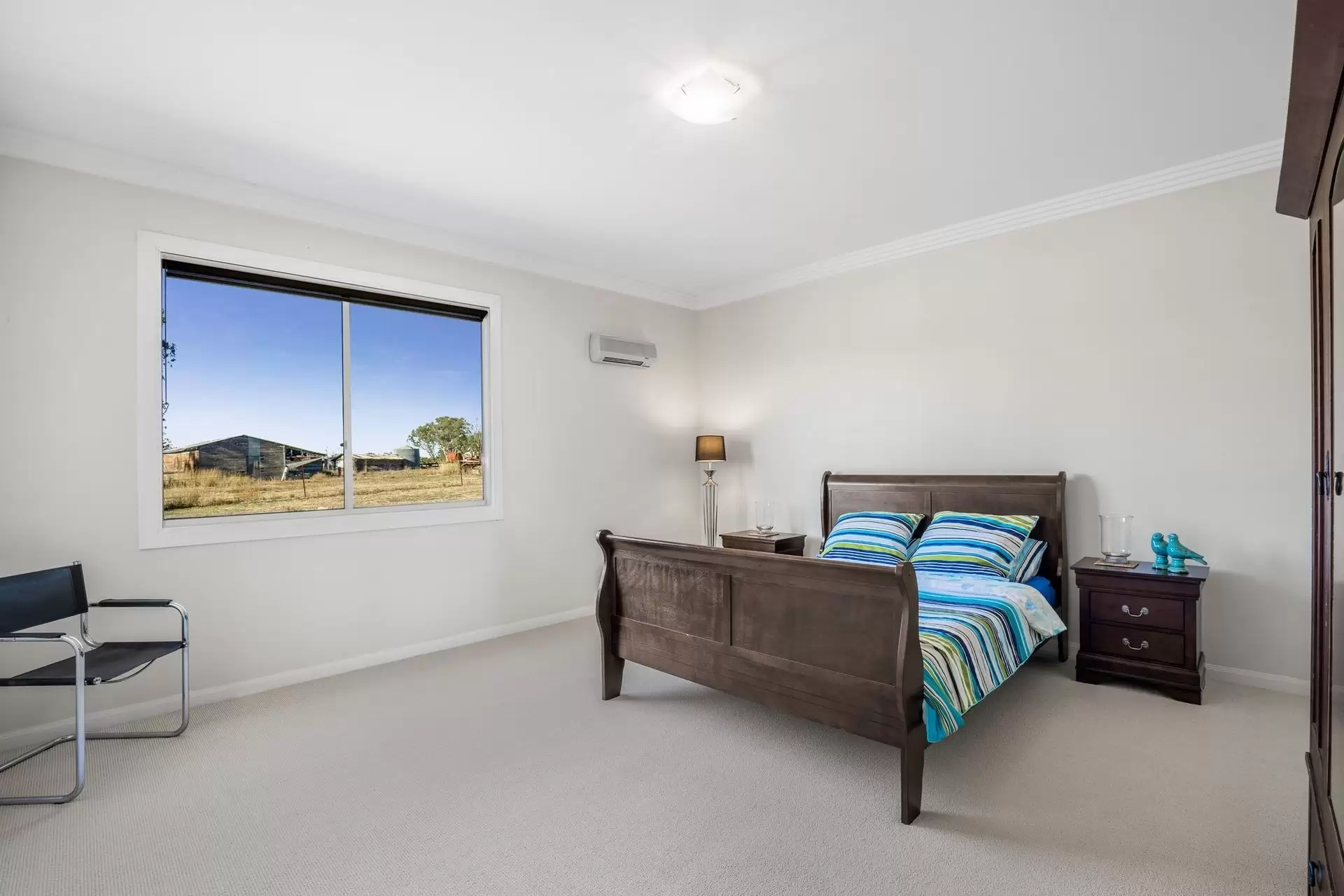 37 Loupals Road, Whetstone Sold by Queensland Sotheby's International Realty - image 1