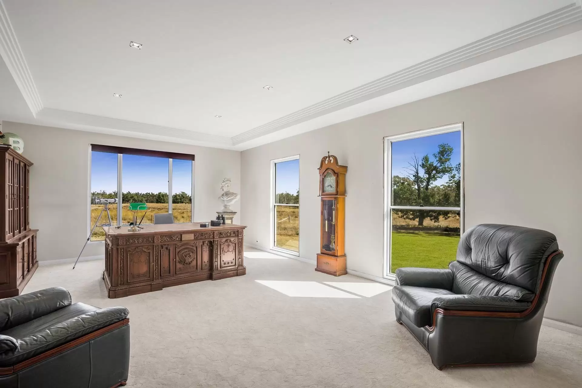 37 Loupals Road, Whetstone Sold by Queensland Sotheby's International Realty - image 1