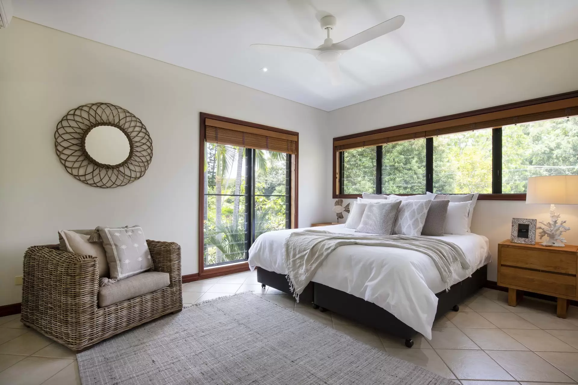 25 Solander Boulevard, Port Douglas Sold by Queensland Sotheby's International Realty - image 1