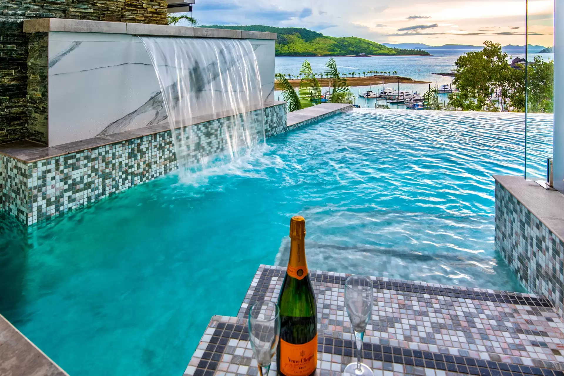 13 Marina Terrace, Hamilton Island Sold by  - image 1