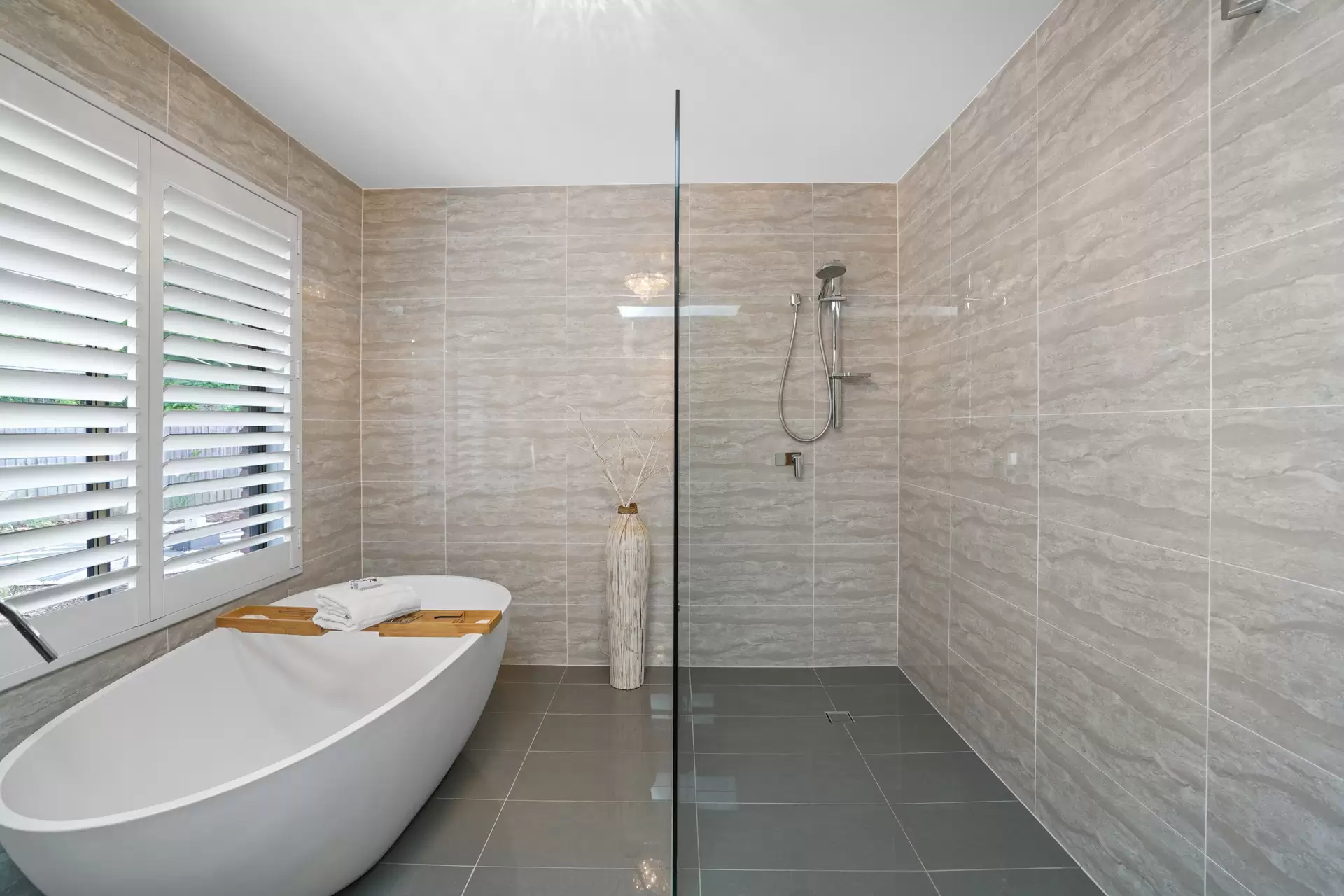 70 Coorabin Court, Tallebudgera Sold by Queensland Sotheby's International Realty - image 1