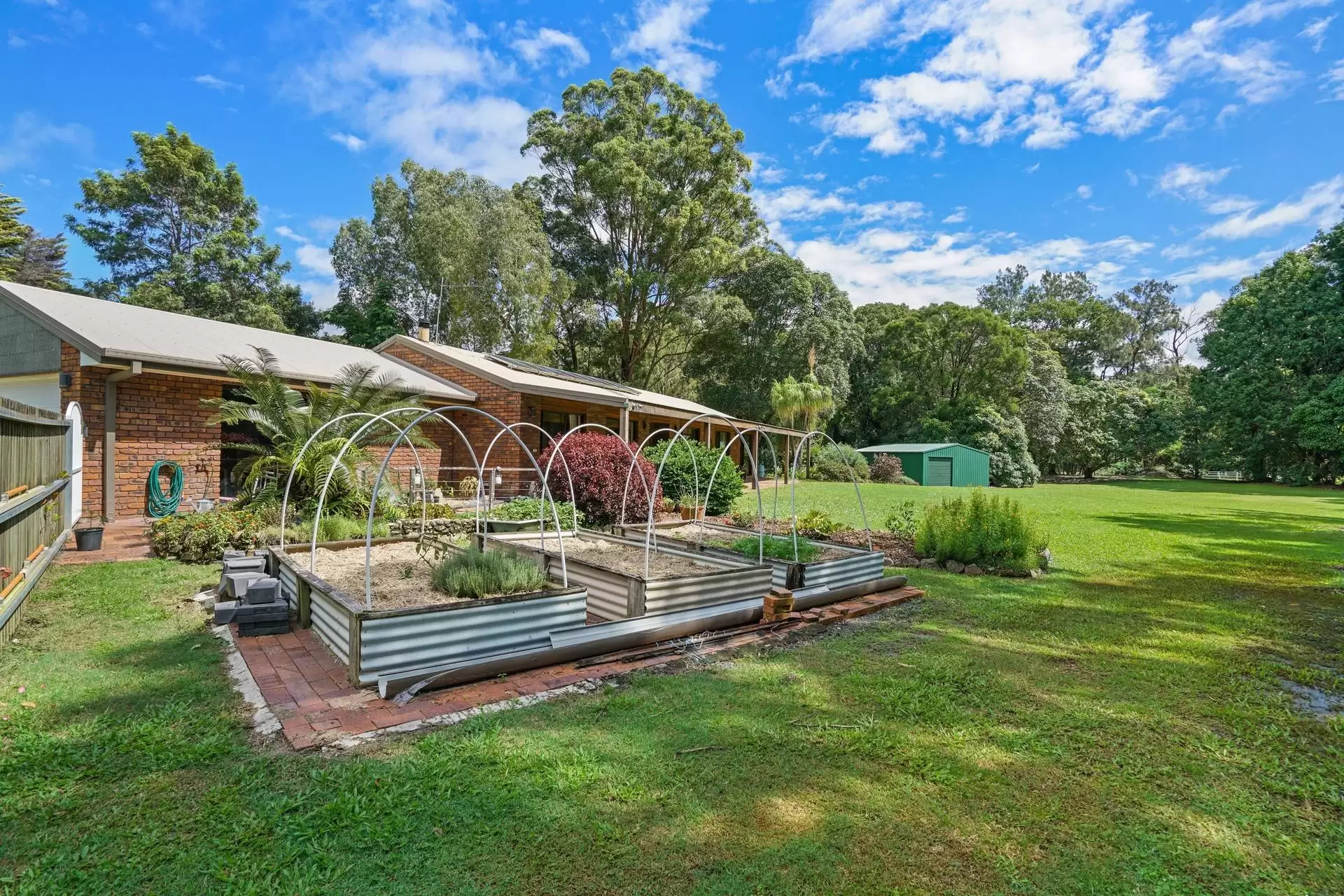 70 Coorabin Court, Tallebudgera Sold by Queensland Sotheby's International Realty - image 1