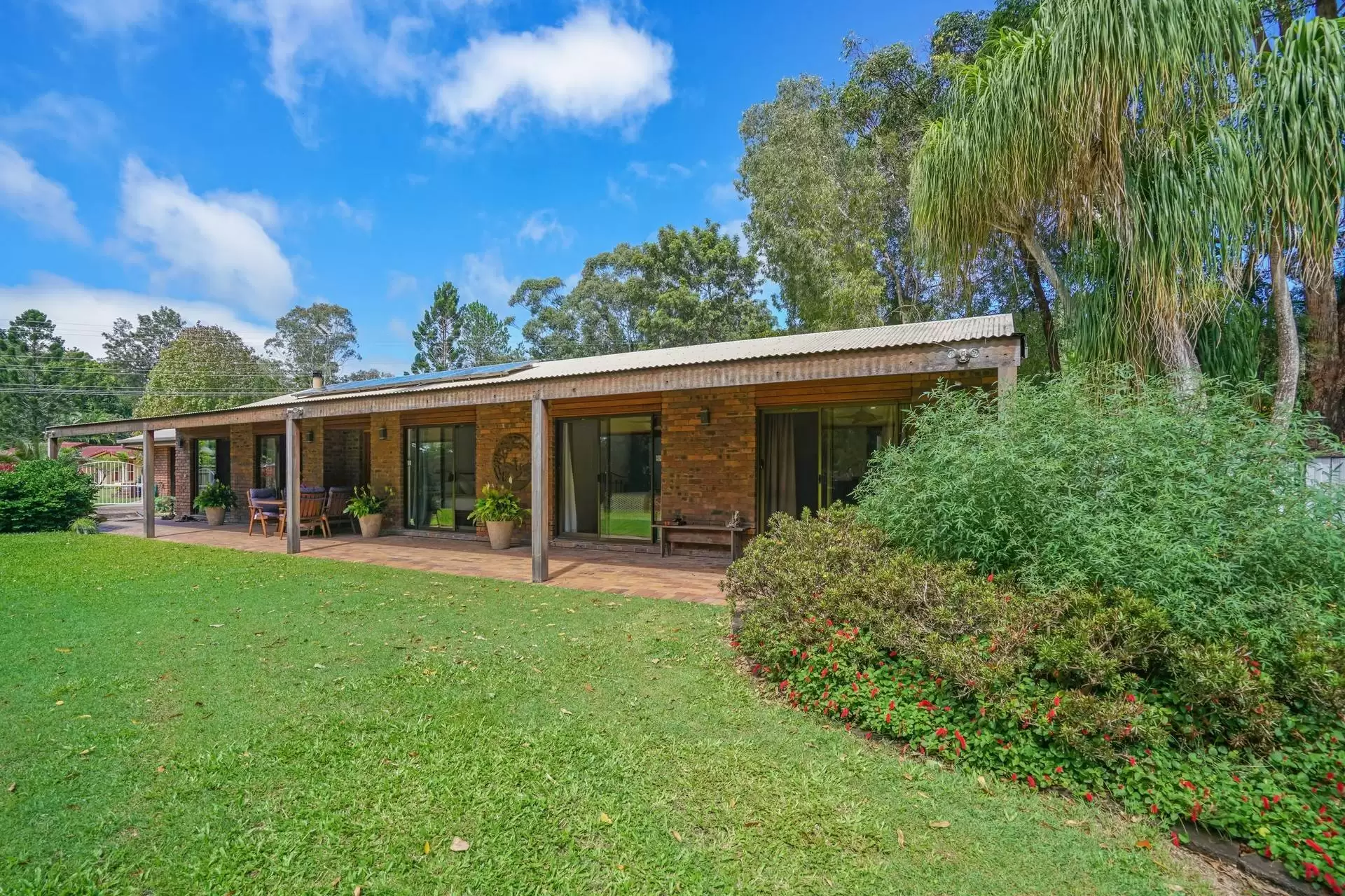 70 Coorabin Court, Tallebudgera Sold by Queensland Sotheby's International Realty - image 1