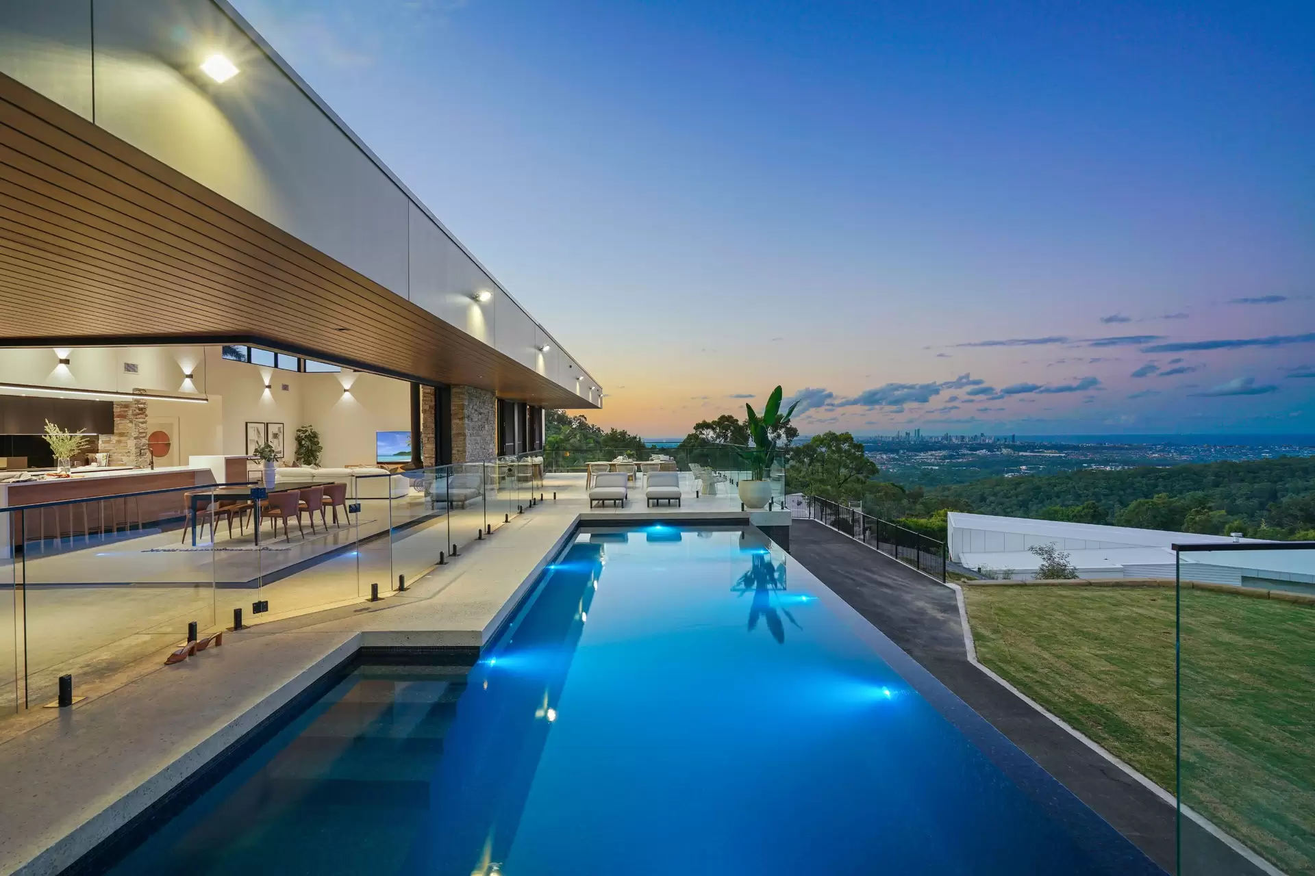 Tallebudgera Valley Sold by Queensland Sotheby's International Realty - image 1