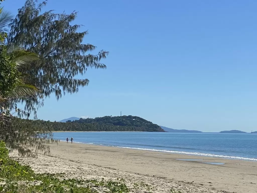 1 Cowrie Street, Port Douglas Sold by  - image 1