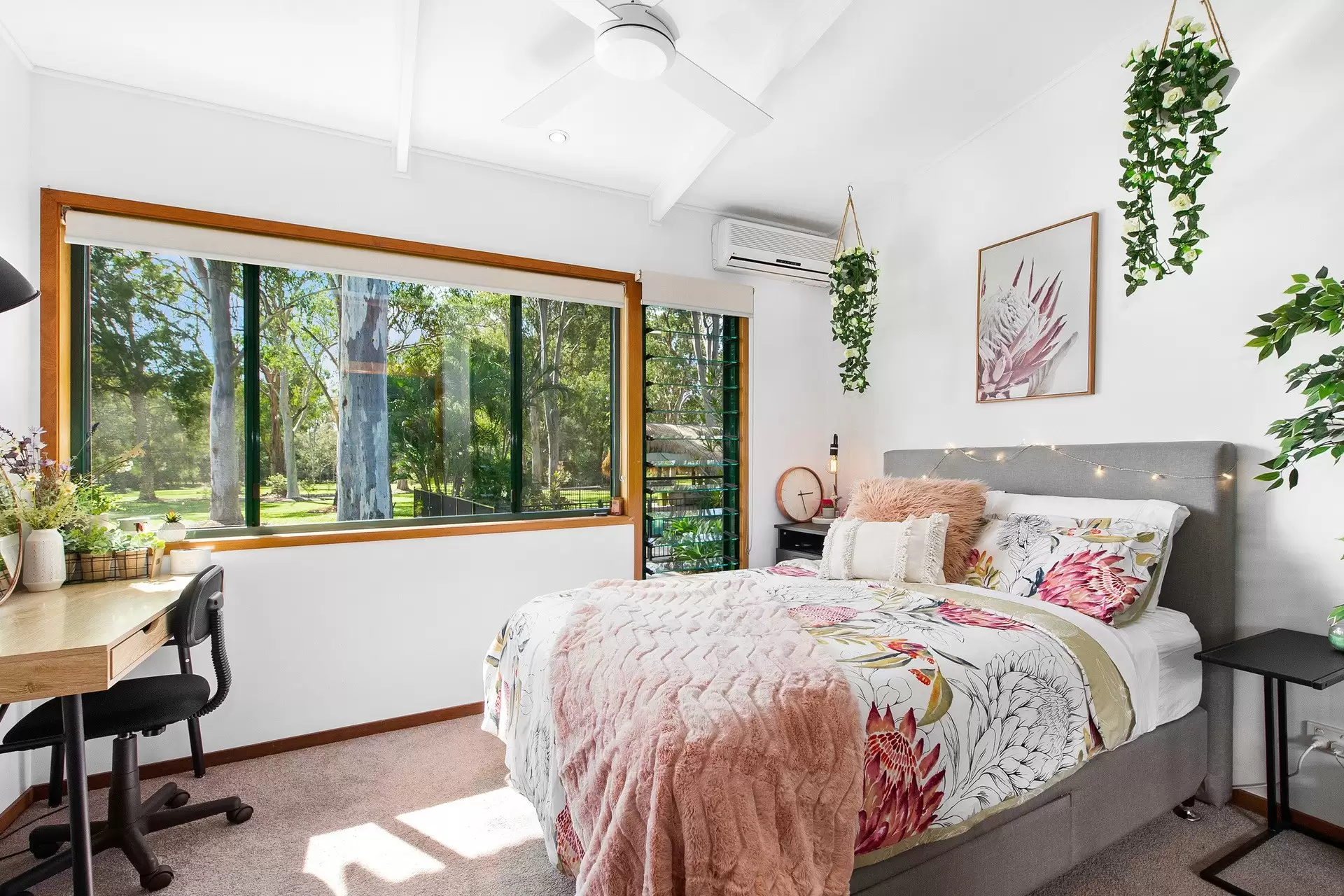 628 Formosa Road, Gumdale Sold by Queensland Sotheby's International Realty - image 1