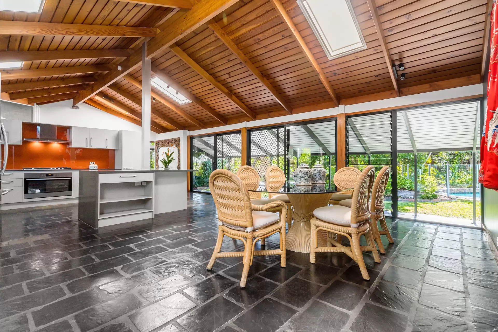 4 Asti Place, Carseldine Sold by  - image 1