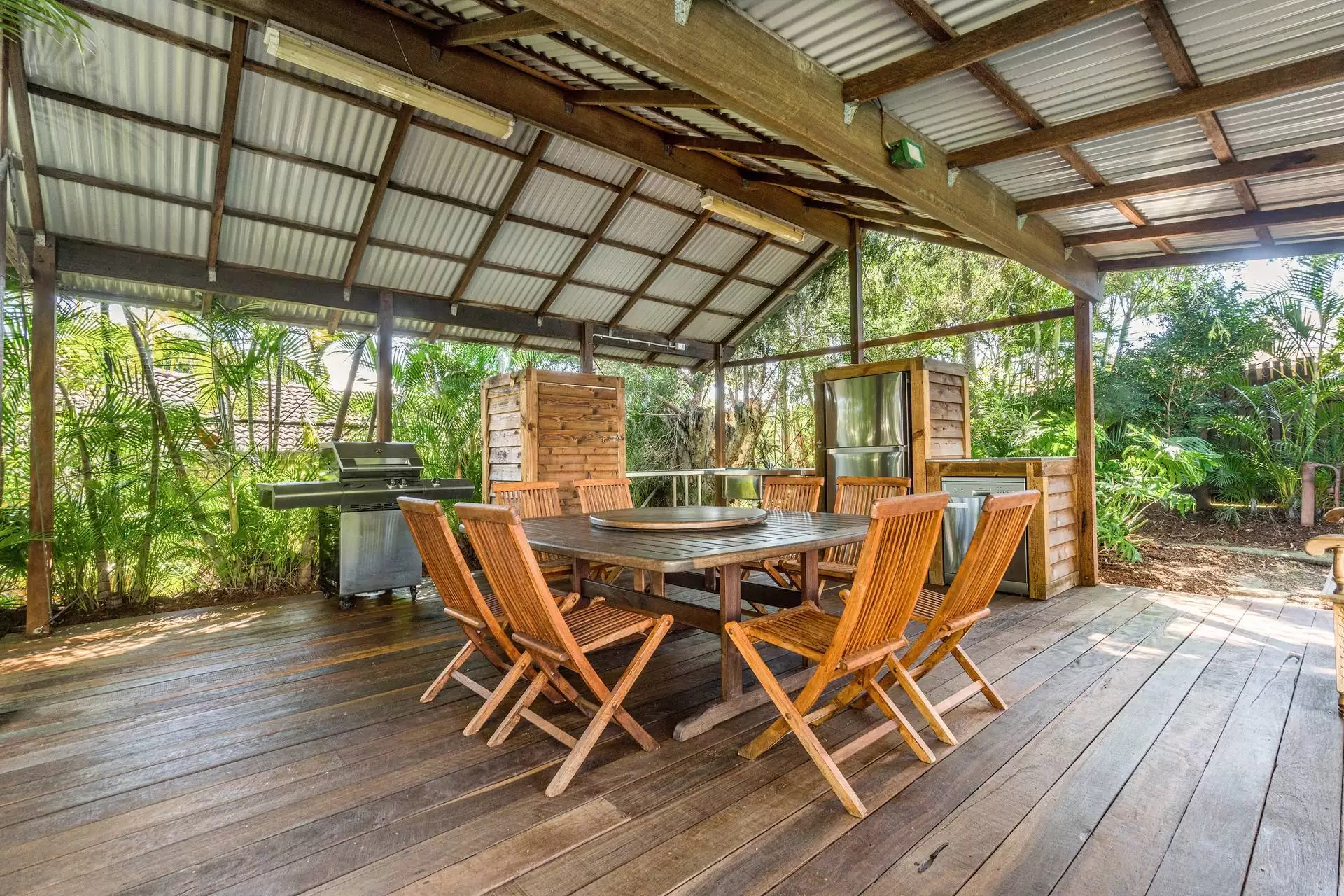 4 Asti Place, Carseldine Sold by Queensland Sotheby's International Realty - image 1