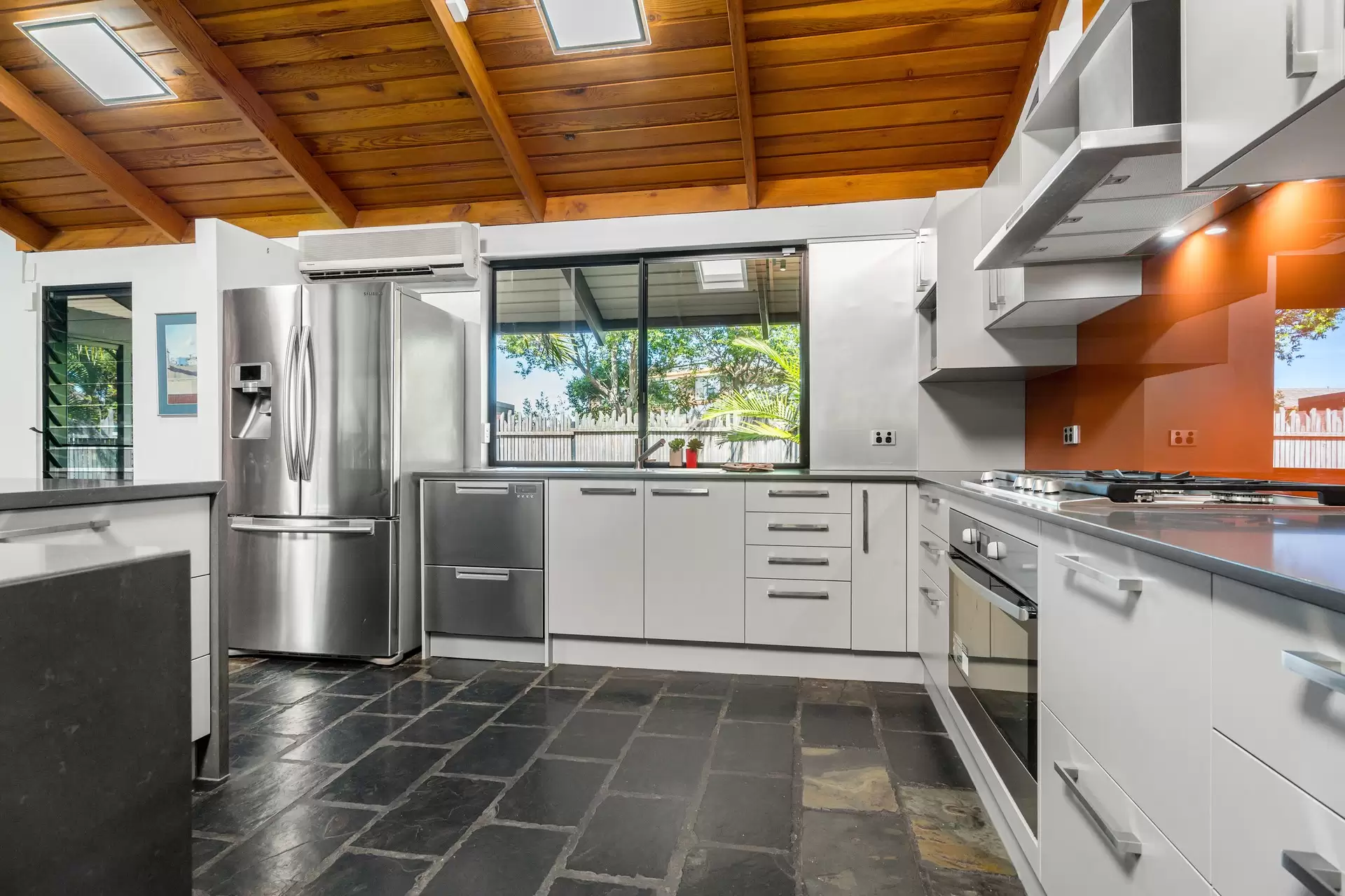 4 Asti Place, Carseldine Sold by  - image 1