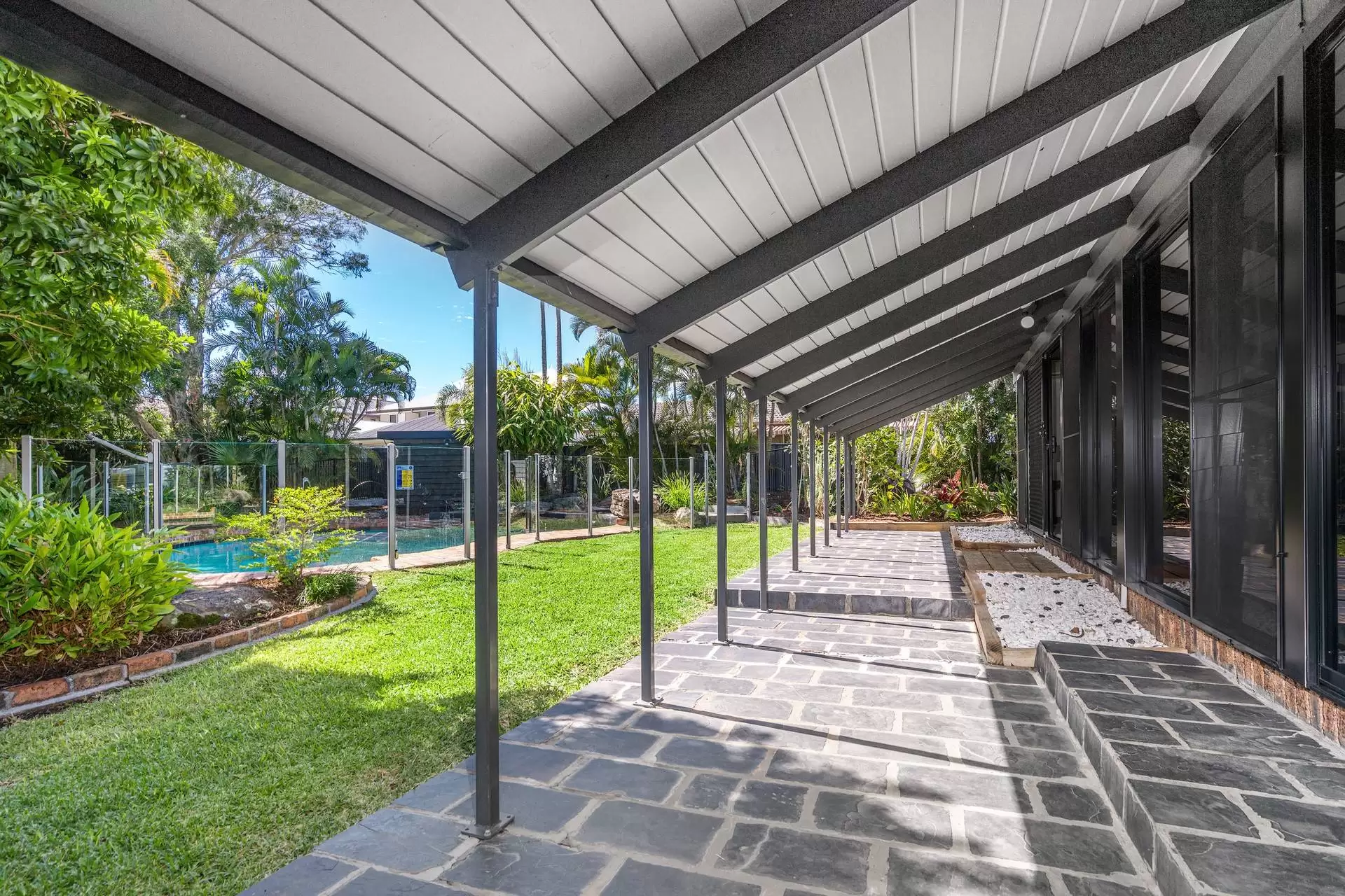 4 Asti Place, Carseldine Sold by Queensland Sotheby's International Realty - image 1