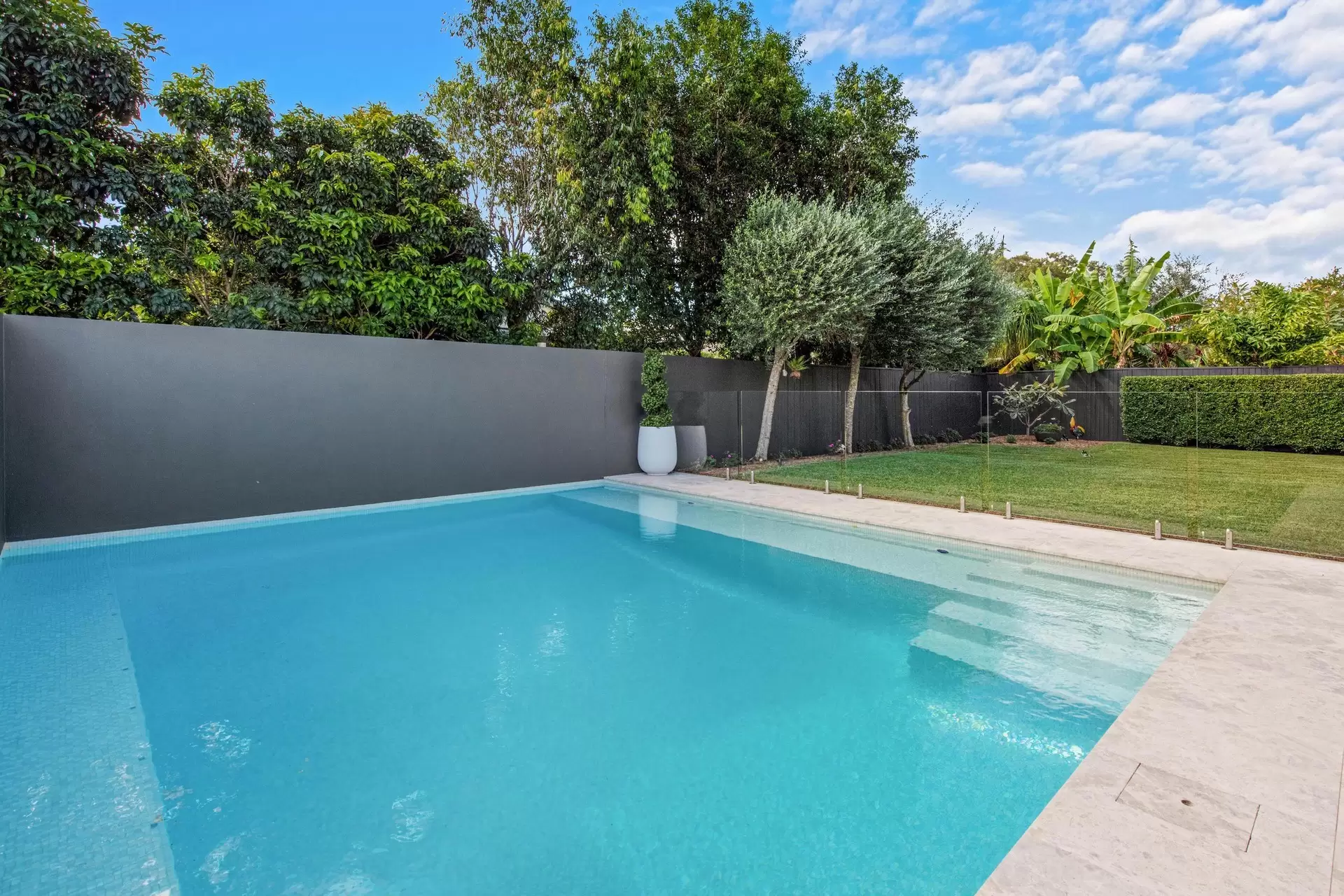 27 Judge Street, Kalinga Sold by Queensland Sotheby's International Realty - image 1