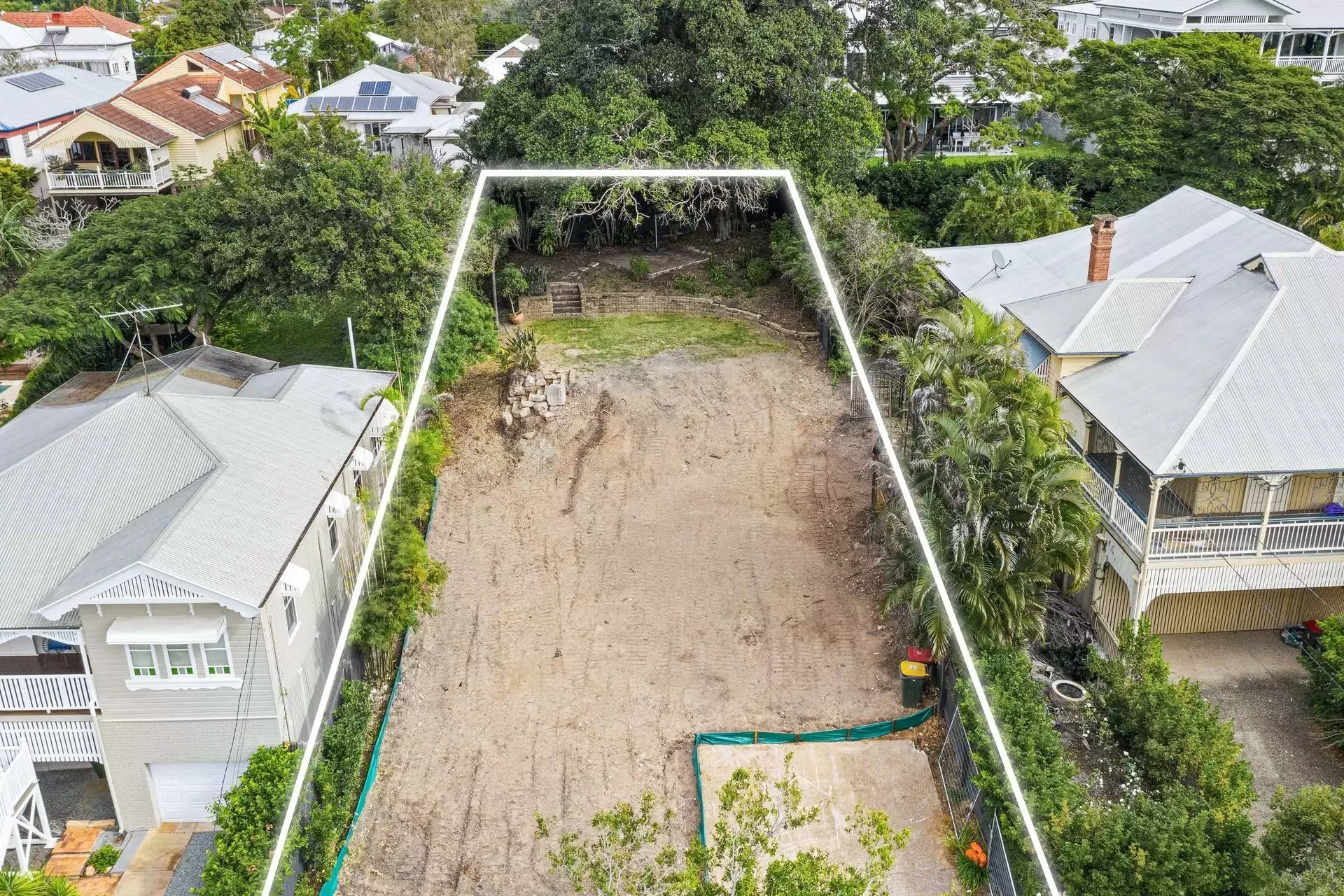 14 Markwell Street, Auchenflower Sold by  - image 1