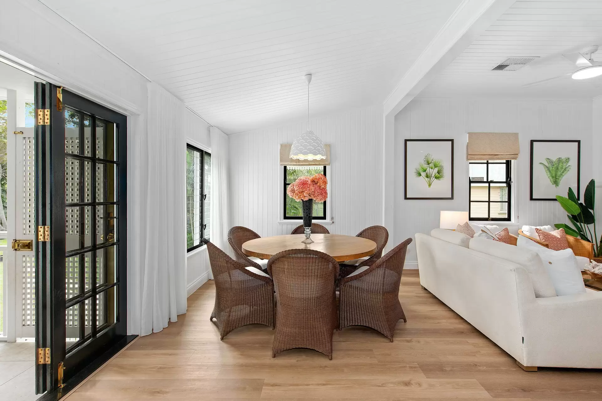9 Kemble Street, Clayfield Sold by  - image 1