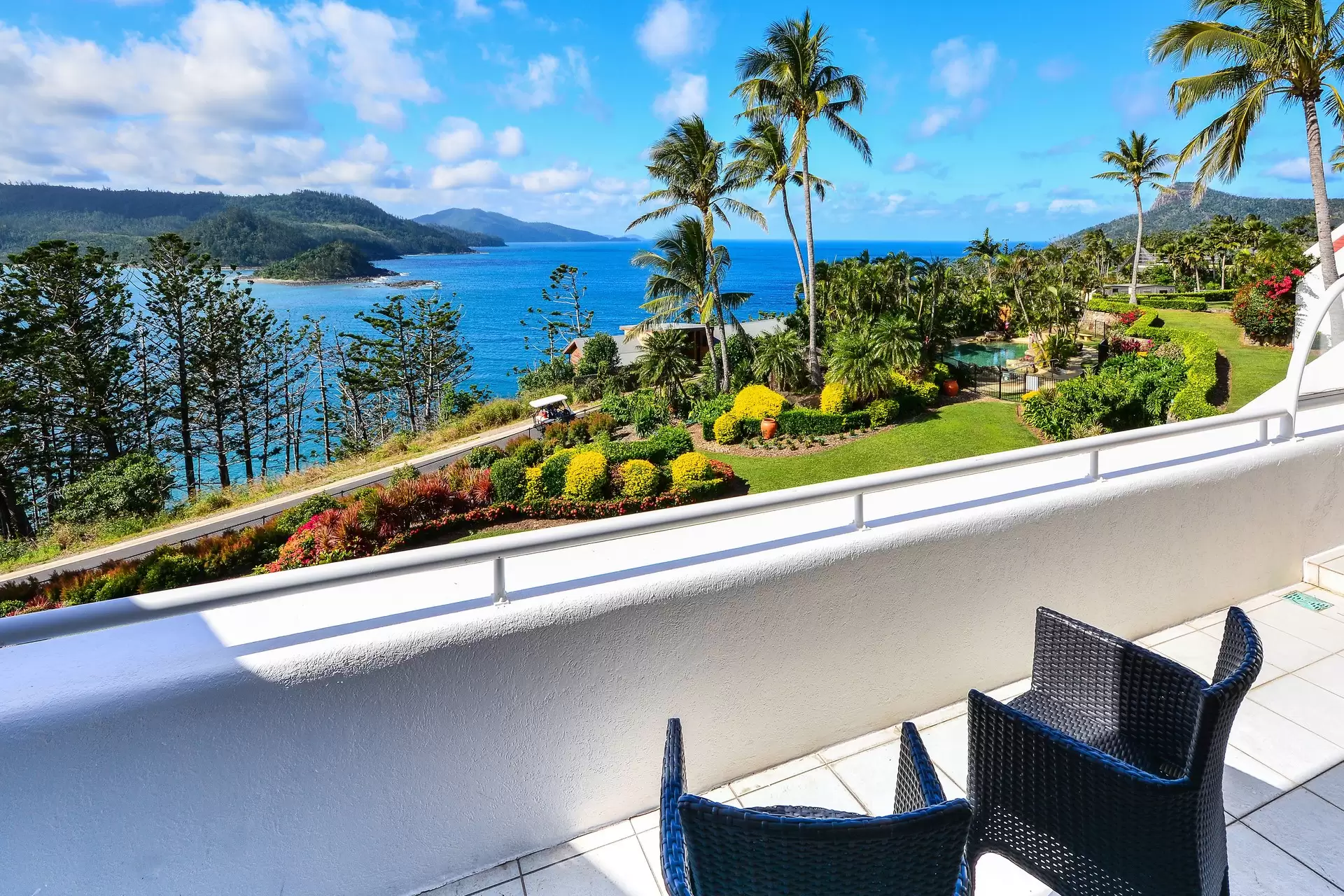 4/12 Whitsunday Boulevard, Hamilton Island Sold by Queensland Sotheby's International Realty - image 1