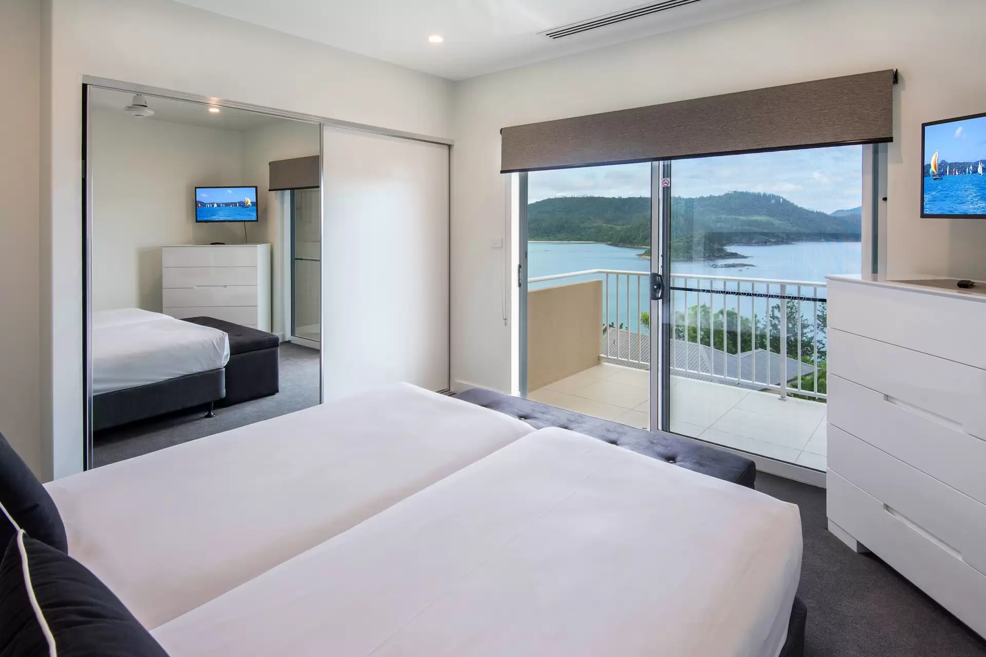 7/1 Coral Sea Avenue, Hamilton Island Sold by Queensland Sotheby's International Realty - image 1