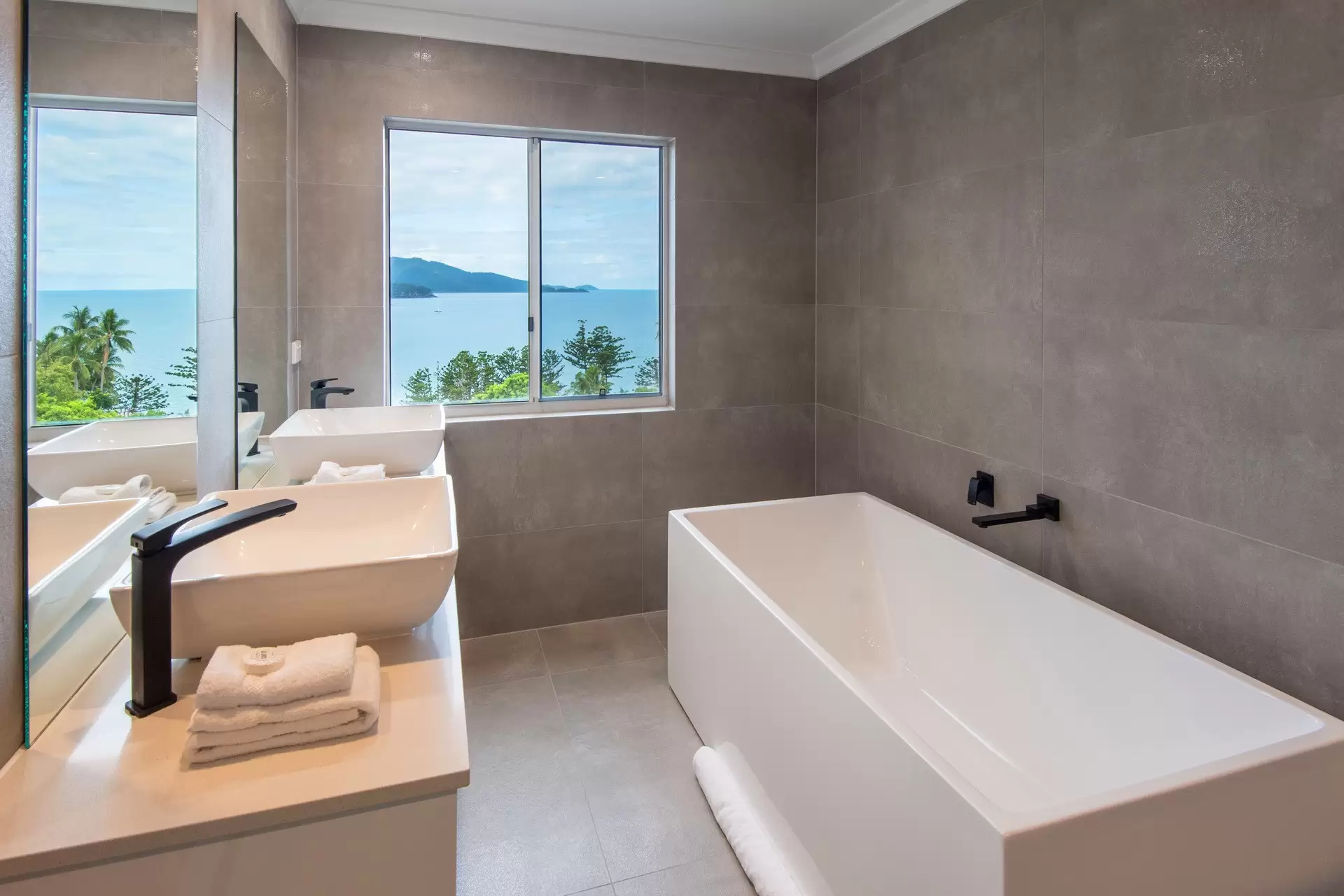 7/1 Coral Sea Avenue, Hamilton Island Sold by Queensland Sotheby's International Realty - image 1