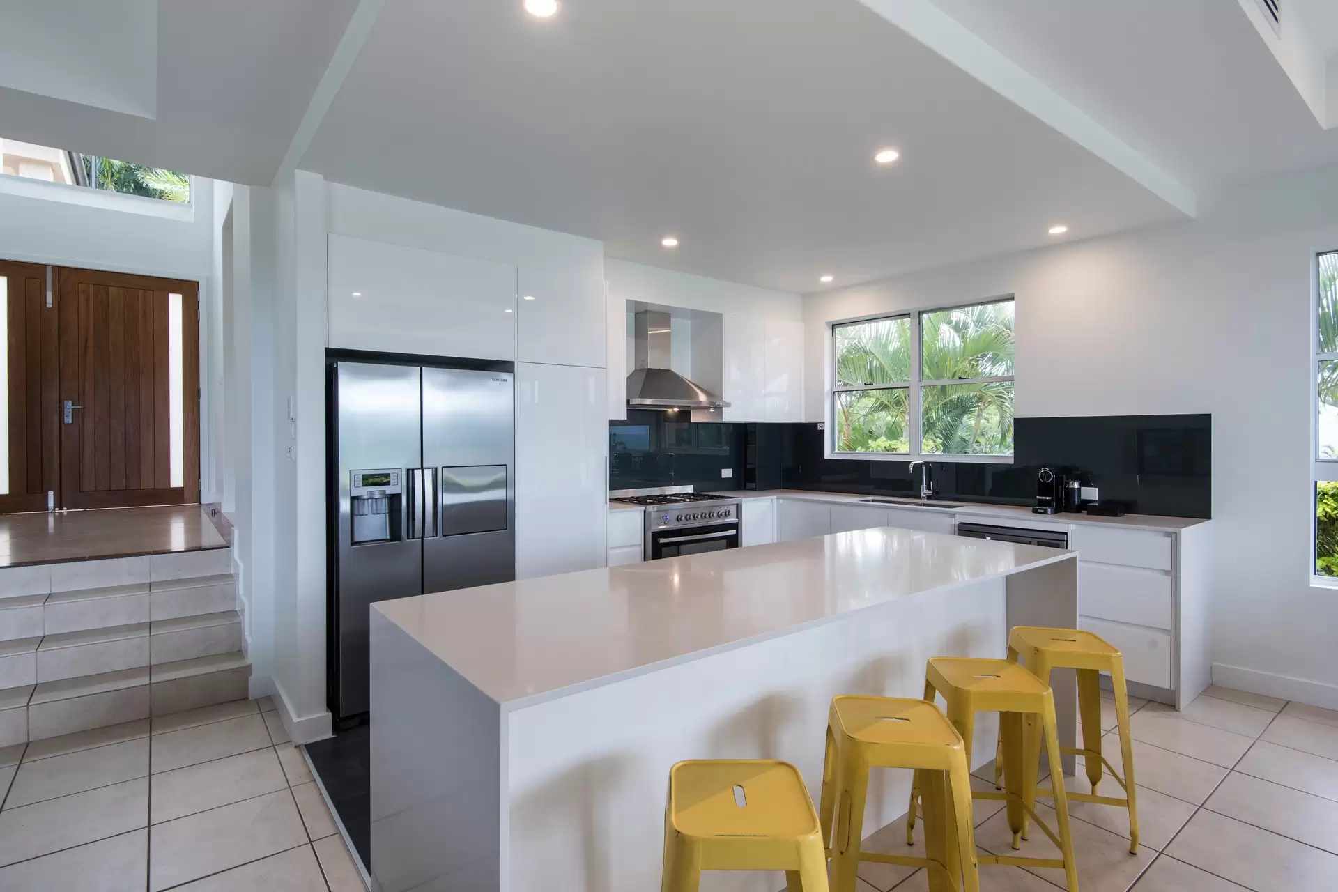 7/1 Coral Sea Avenue, Hamilton Island Sold by Queensland Sotheby's International Realty - image 1