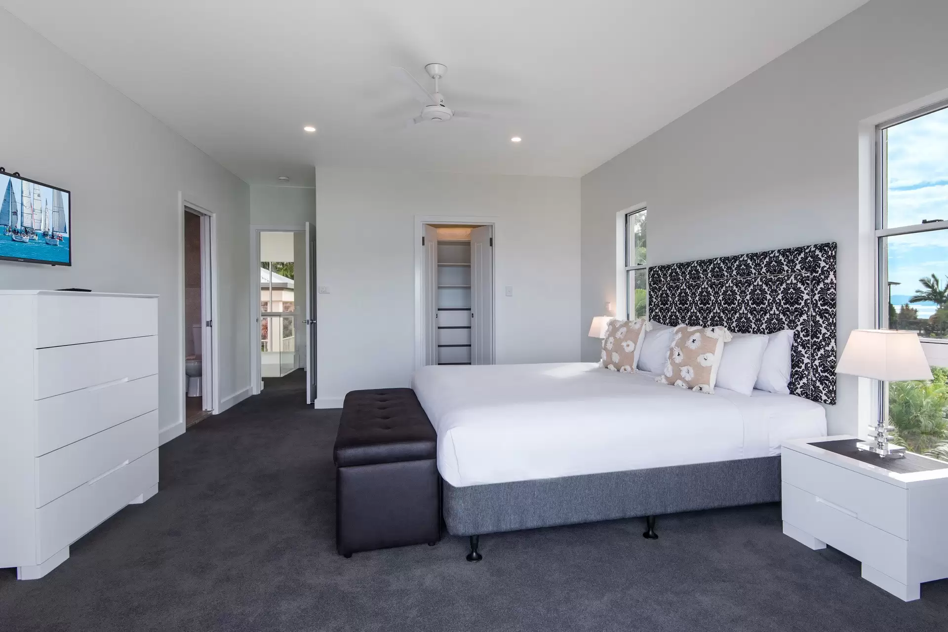 7/1 Coral Sea Avenue, Hamilton Island Sold by Queensland Sotheby's International Realty - image 1