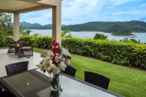 7/1 Coral Sea Avenue, Hamilton Island Sold by 