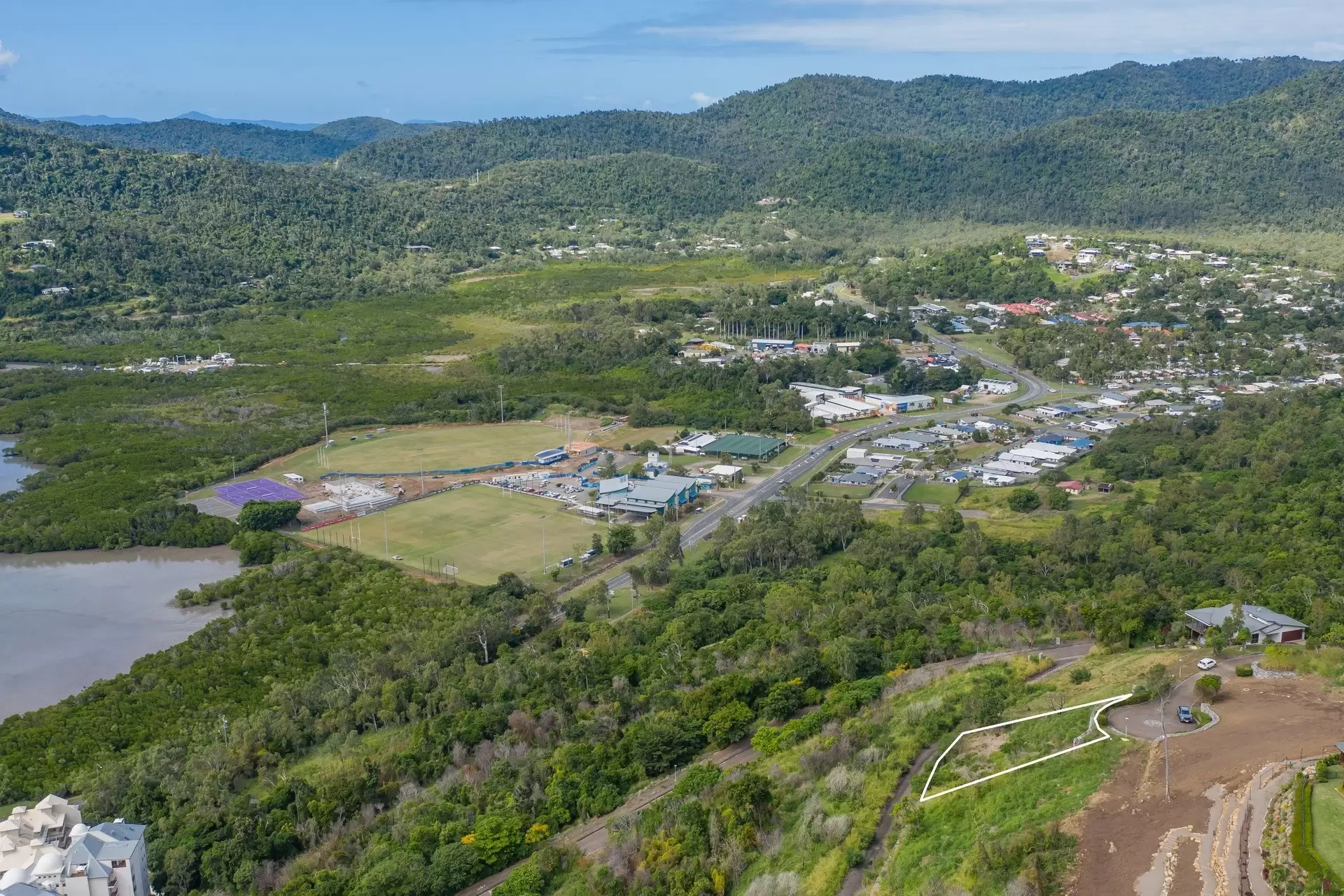 Lot 26, 10 Bottletree Close, Airlie Beach Sold by Queensland Sotheby's International Realty - image 1