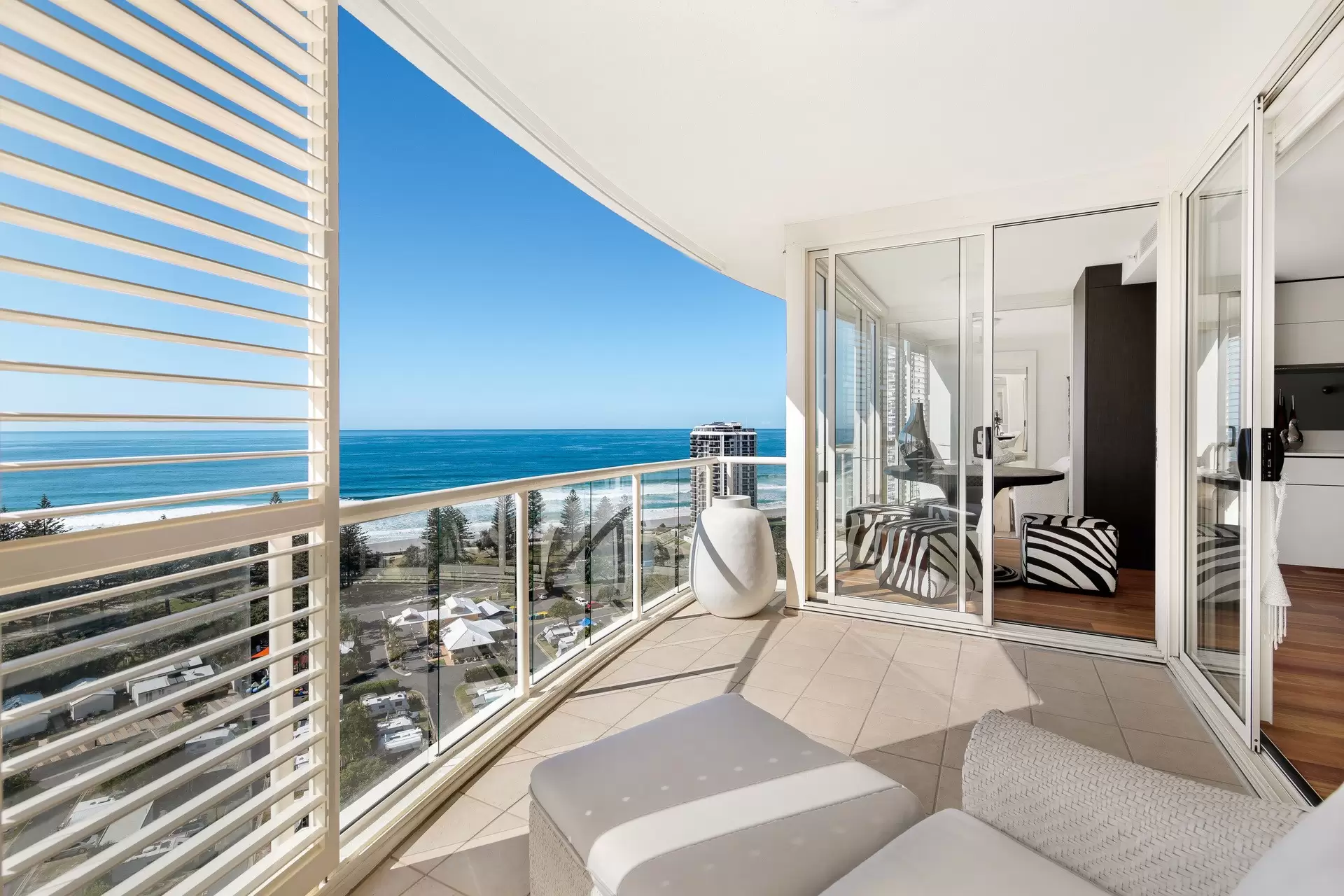 1173/1 Lennie Avenue, Main Beach Sold by Queensland Sotheby's International Realty - image 1