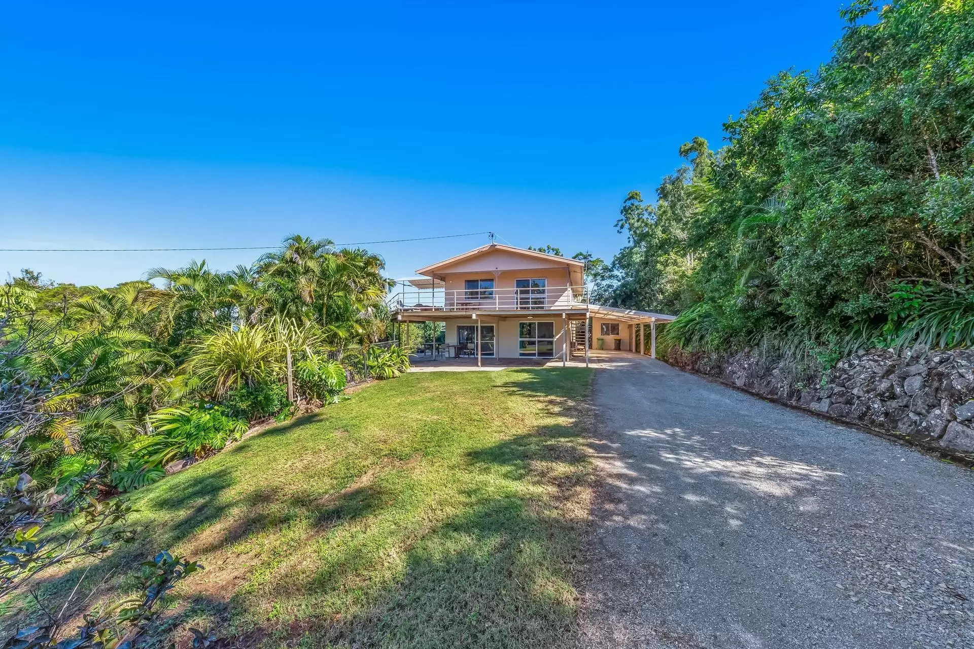 61 Black Road, Riordanvale Sold by Queensland Sotheby's International Realty - image 1