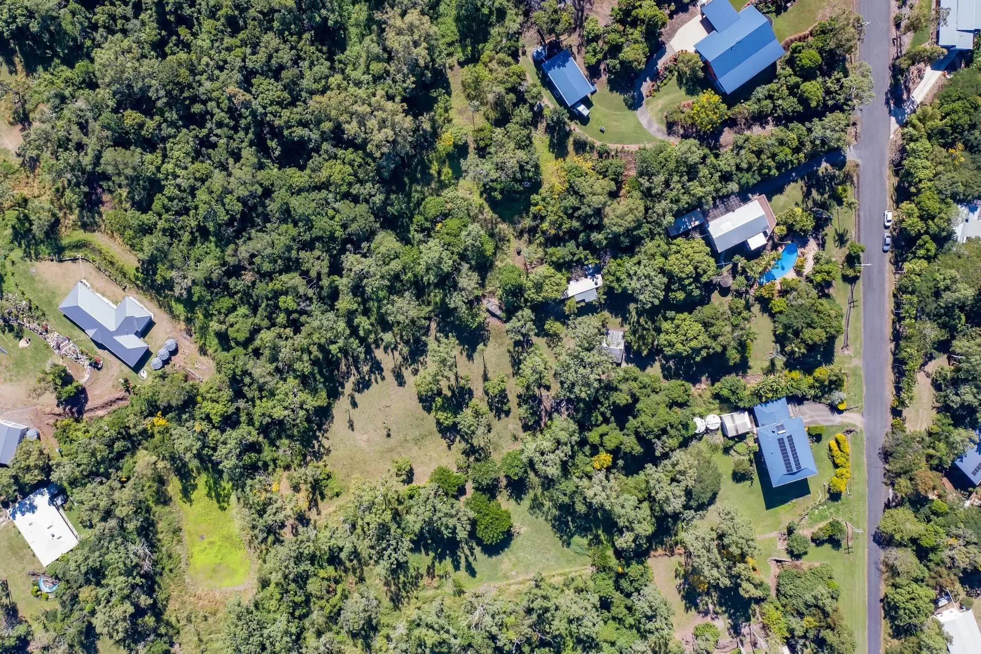 61 Black Road, Riordanvale Sold by Queensland Sotheby's International Realty - image 1