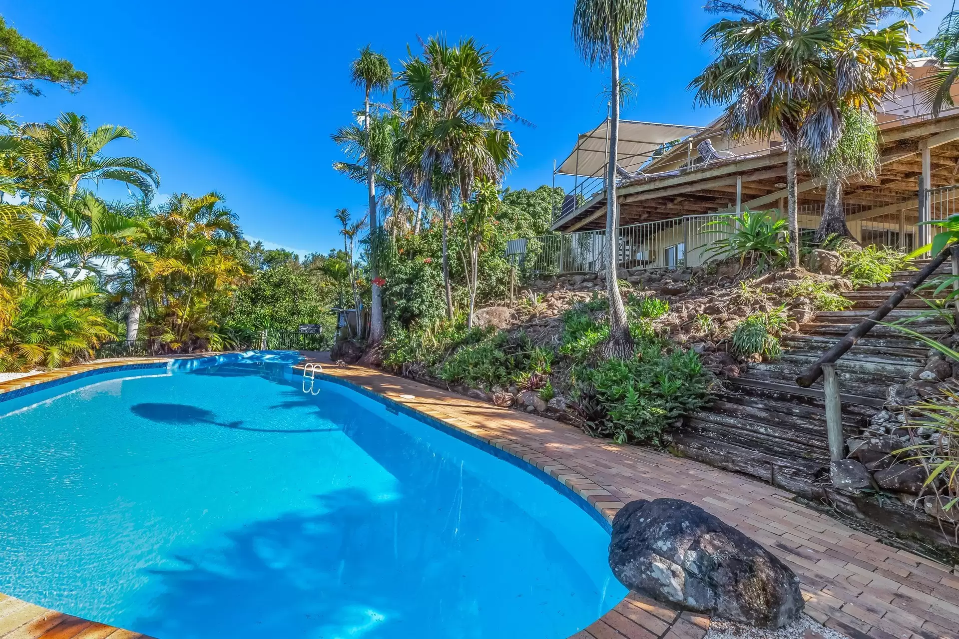 61 Black Road, Riordanvale Sold by Queensland Sotheby's International Realty - image 1