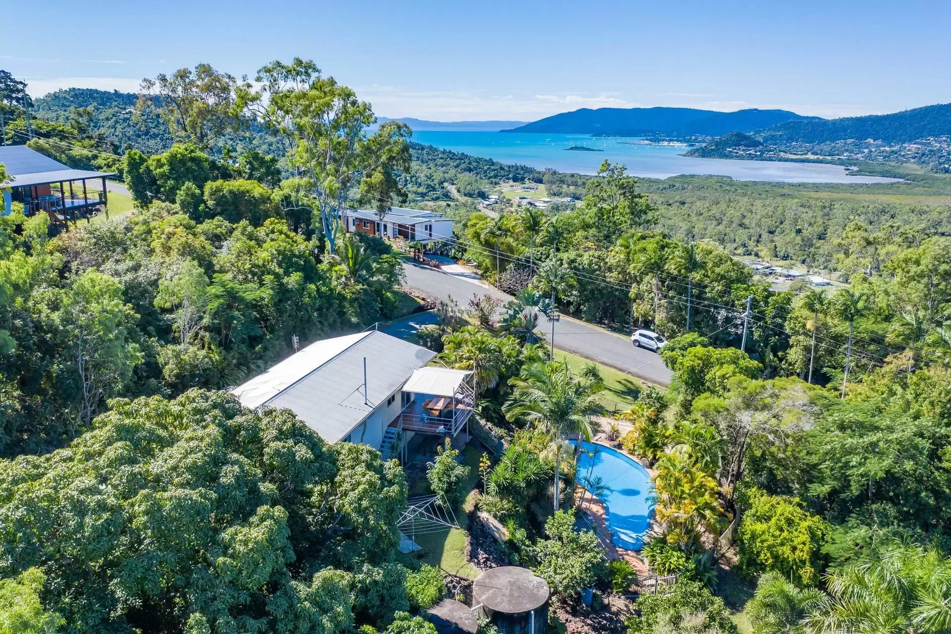 61 Black Road, Riordanvale Sold by Queensland Sotheby's International Realty - image 1