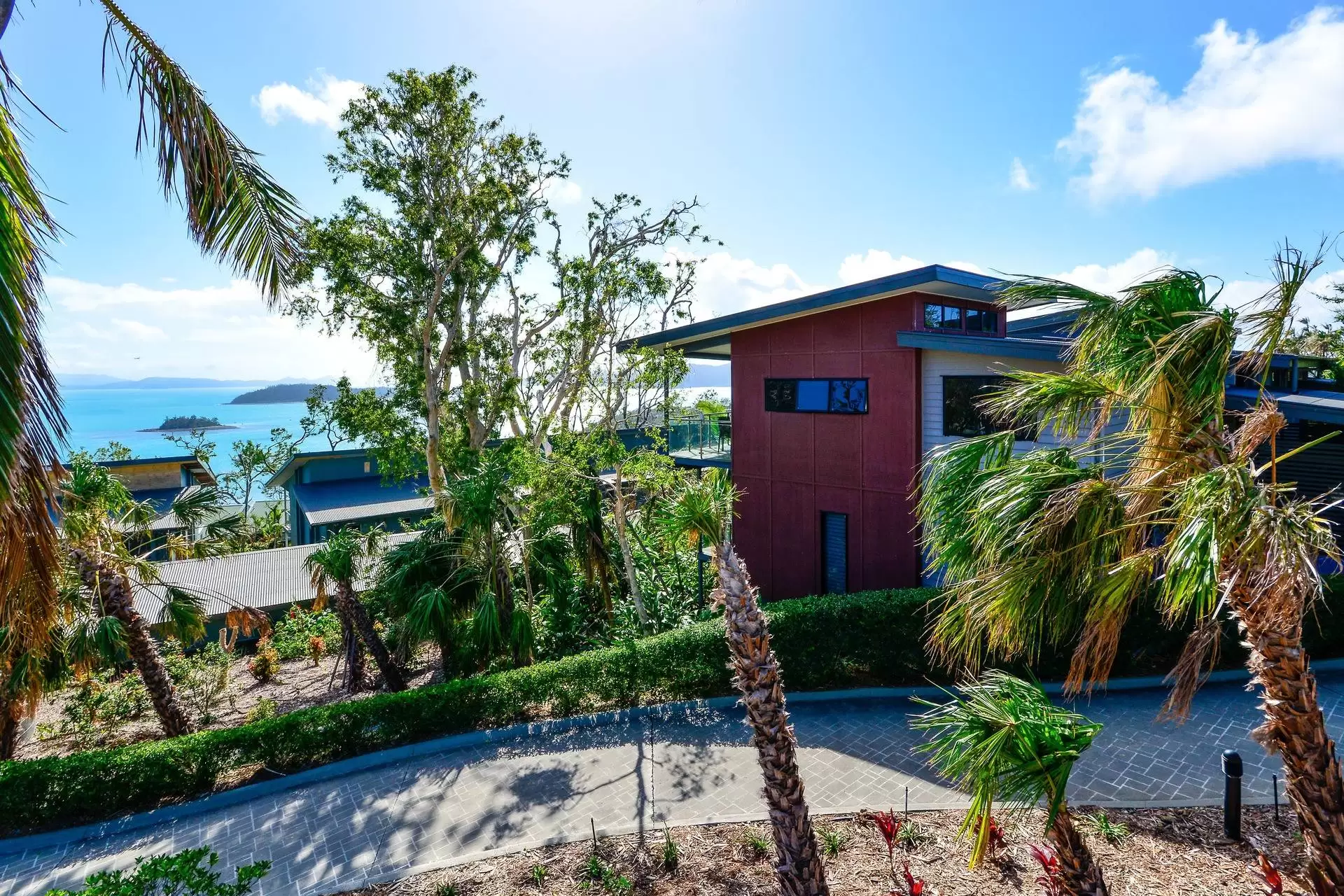 1/1 Banksia Court, Hamilton Island Sold by Queensland Sotheby's International Realty - image 1