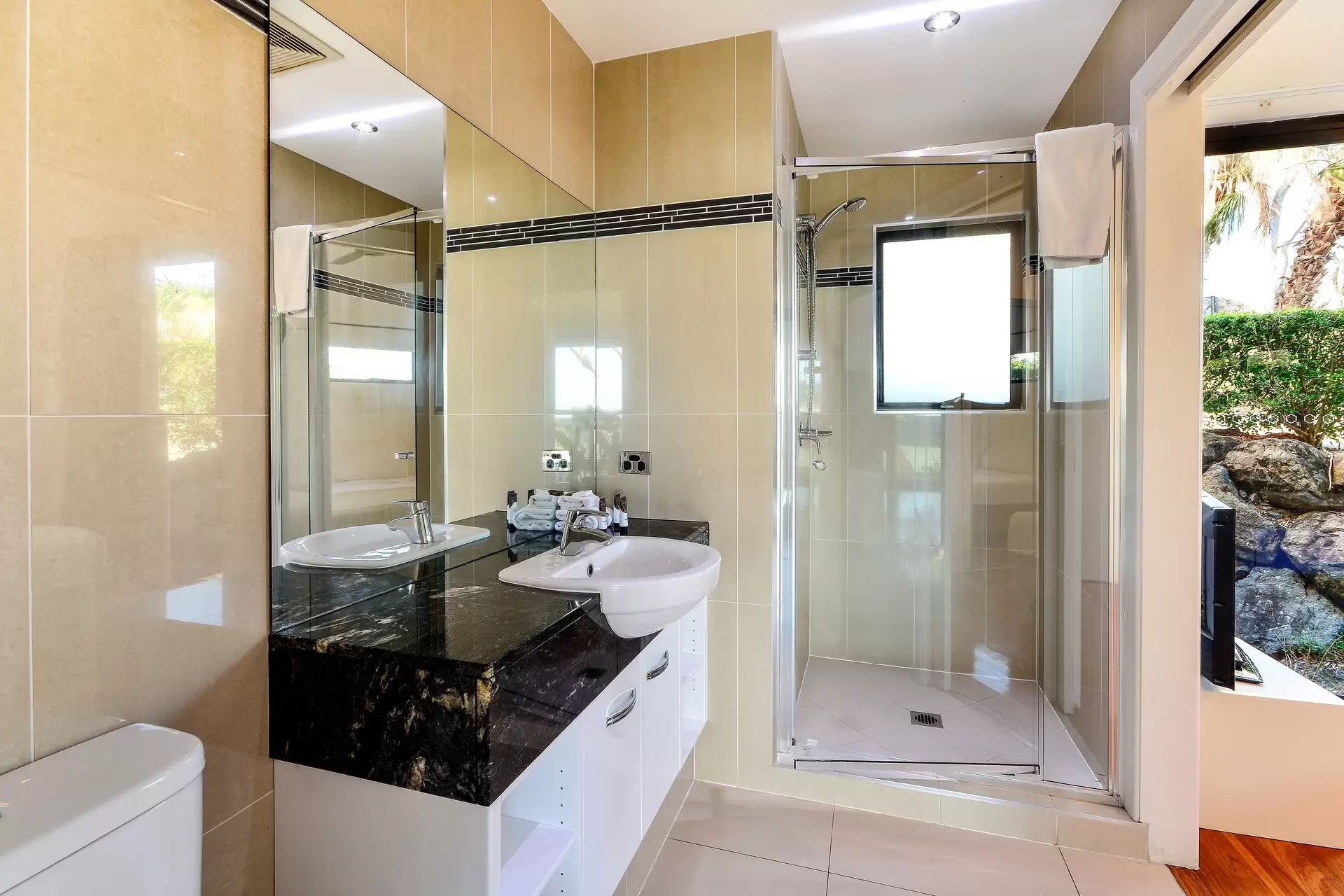 1/1 Banksia Court, Hamilton Island Sold by Queensland Sotheby's International Realty - image 1